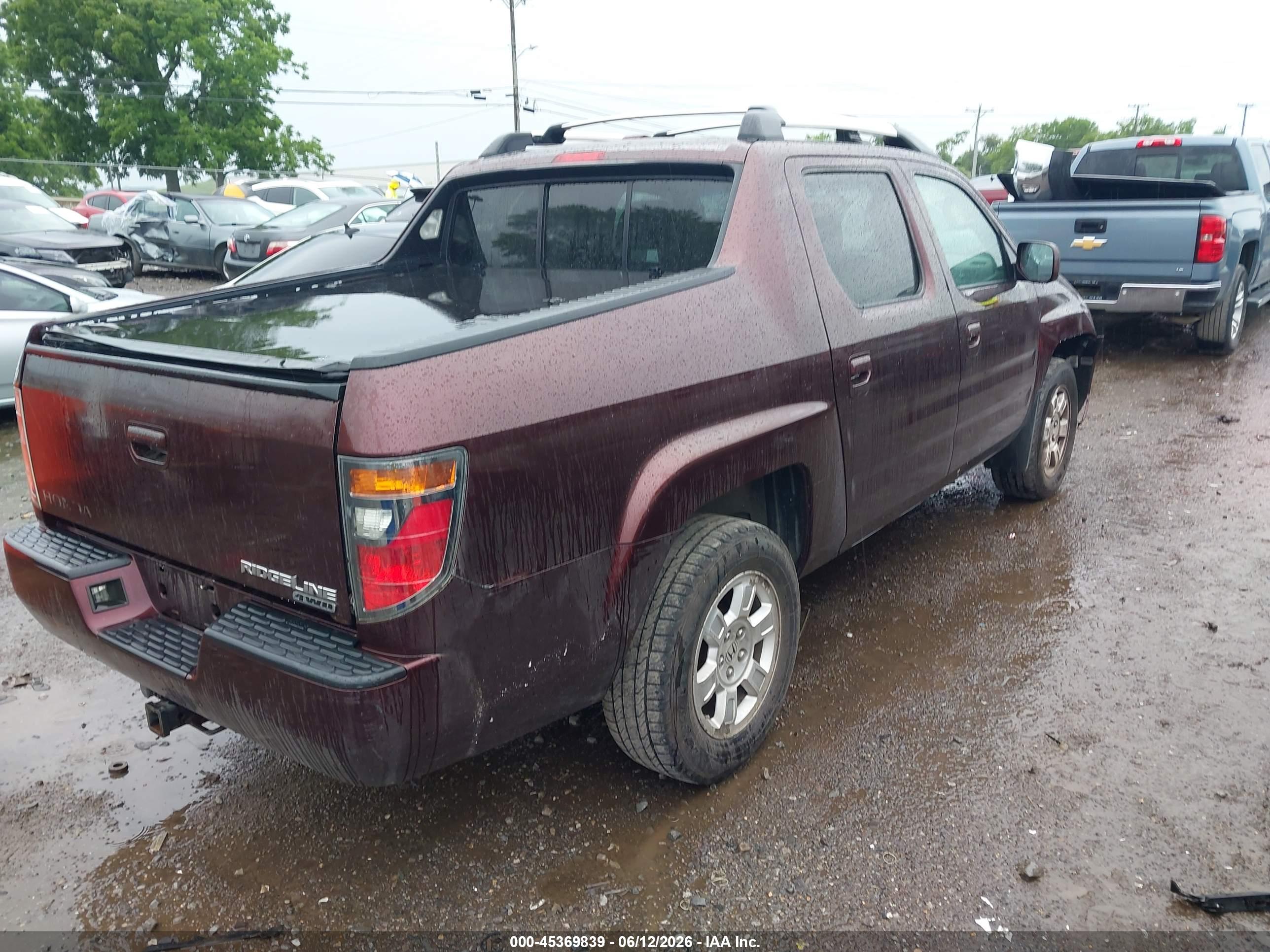 HONDA RIDGELINE image 4