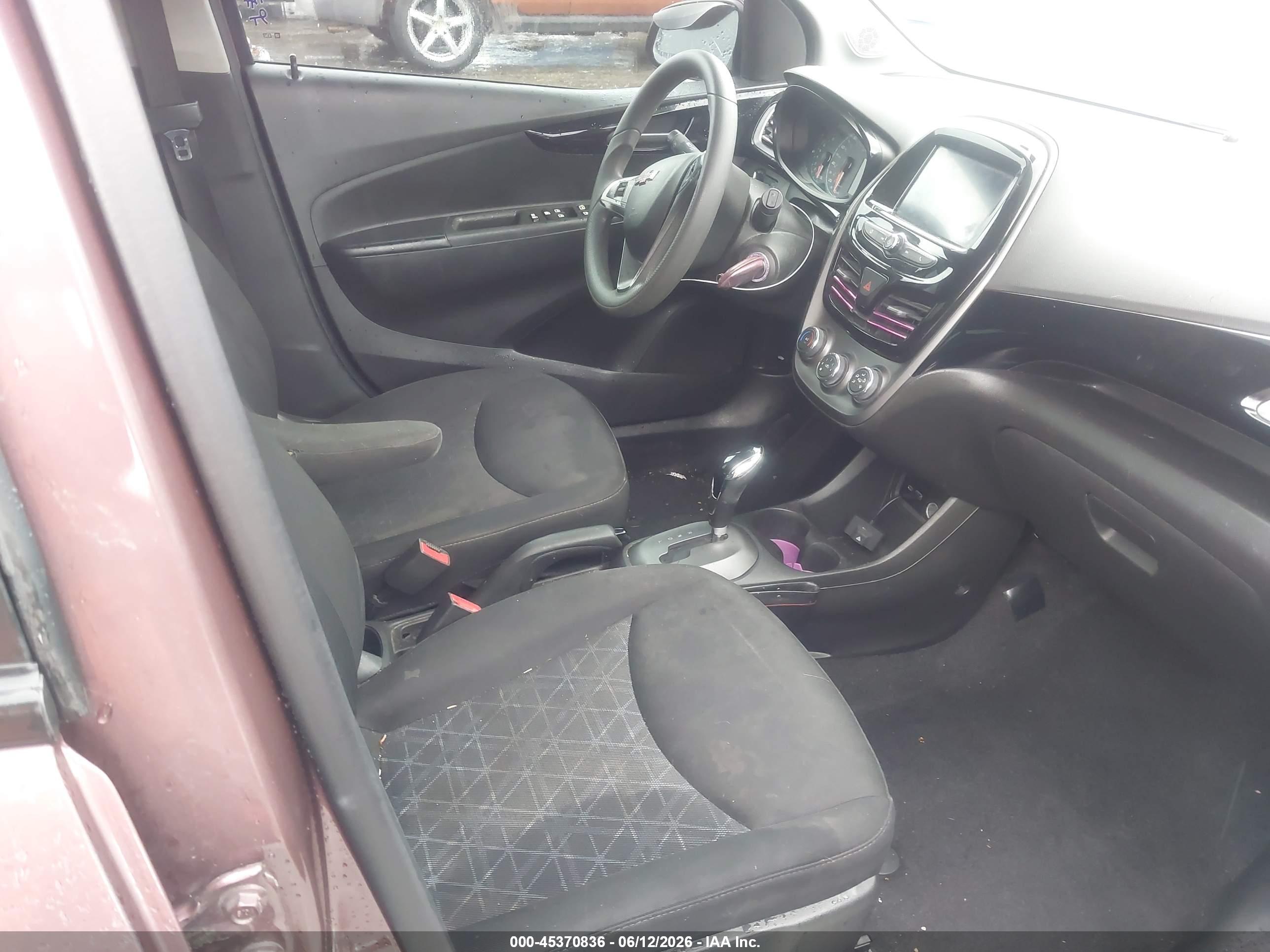 CHEVROLET SPARK image 5