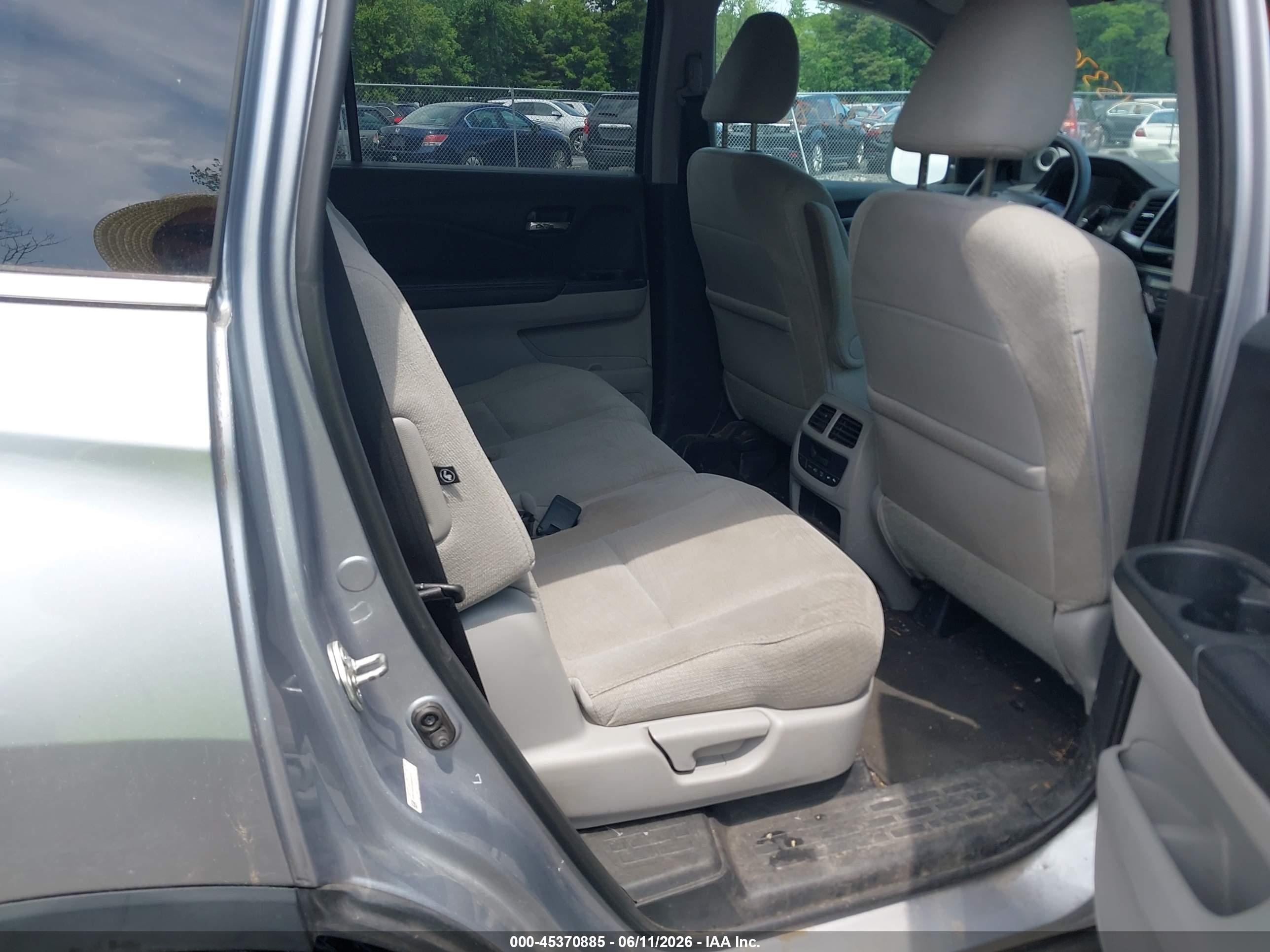 HONDA PILOT image 8