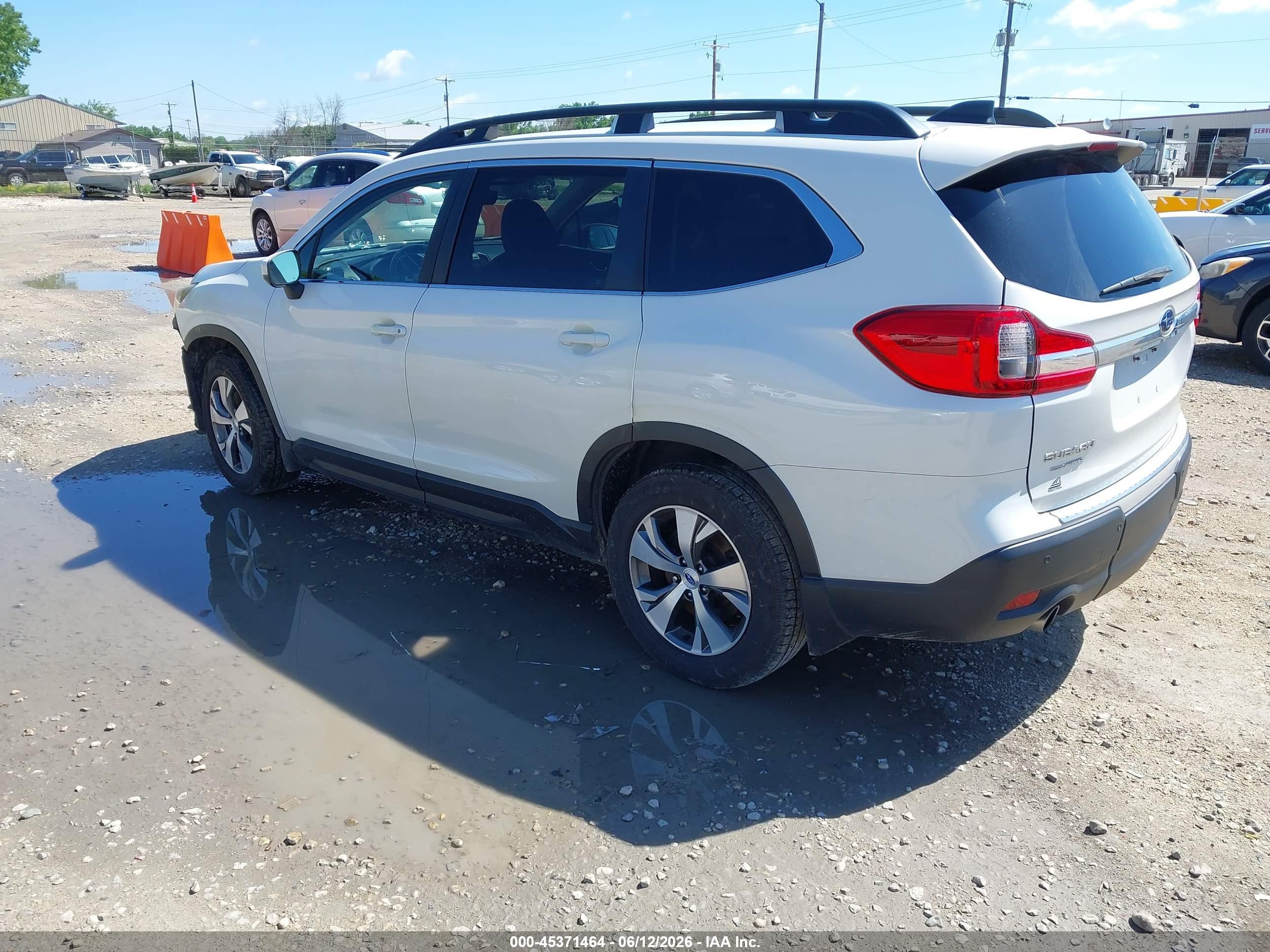 SUBARU ASCENT image 3
