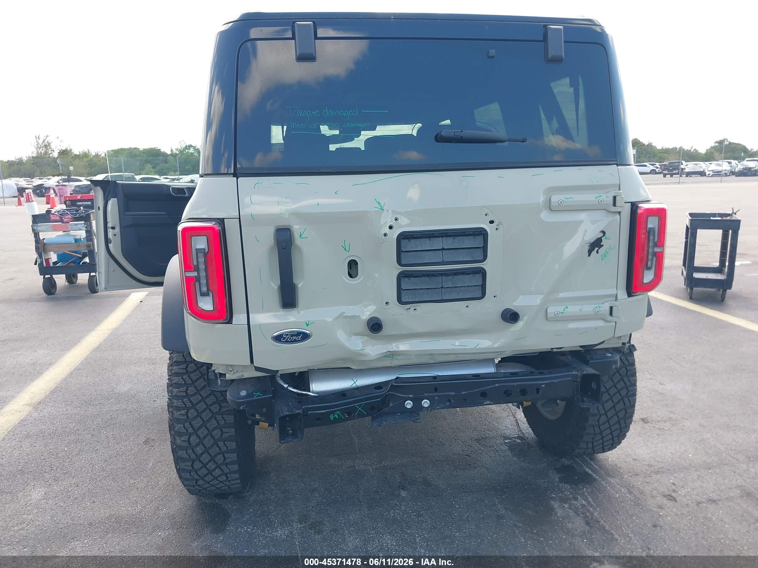 FORD BRONCO image 6