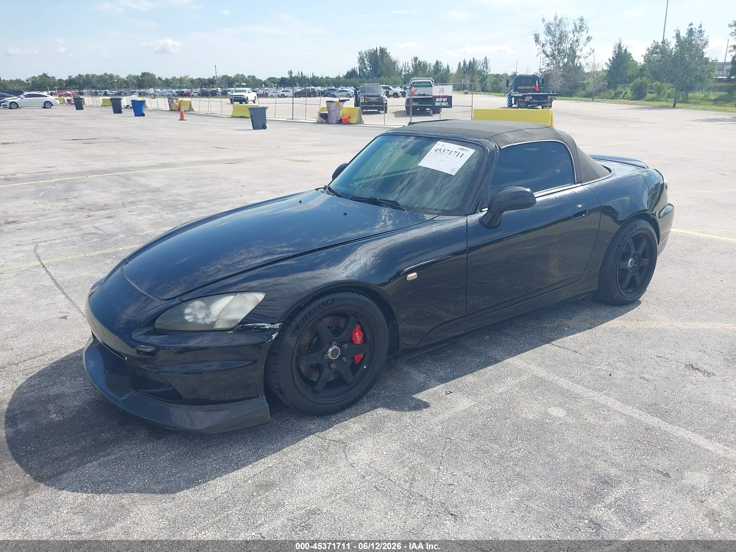 HONDA S2000 image 2