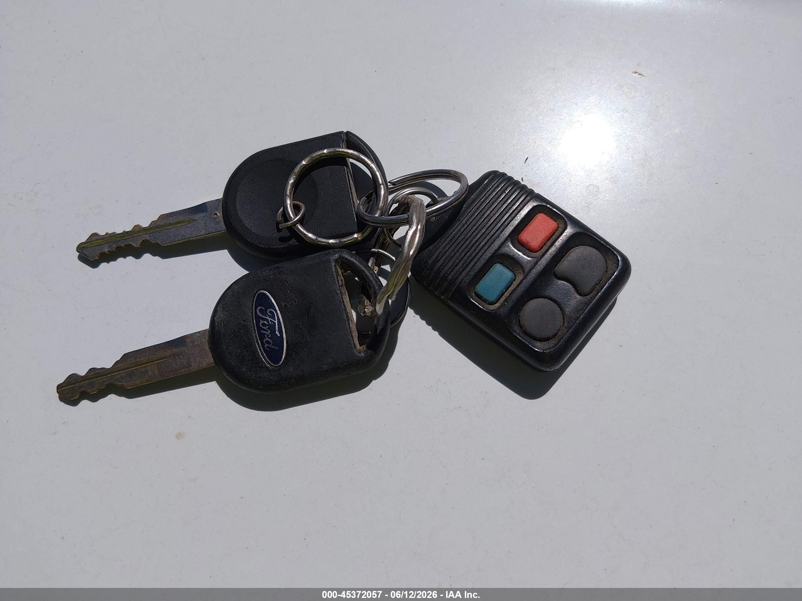 FORD EXPEDITION image 11