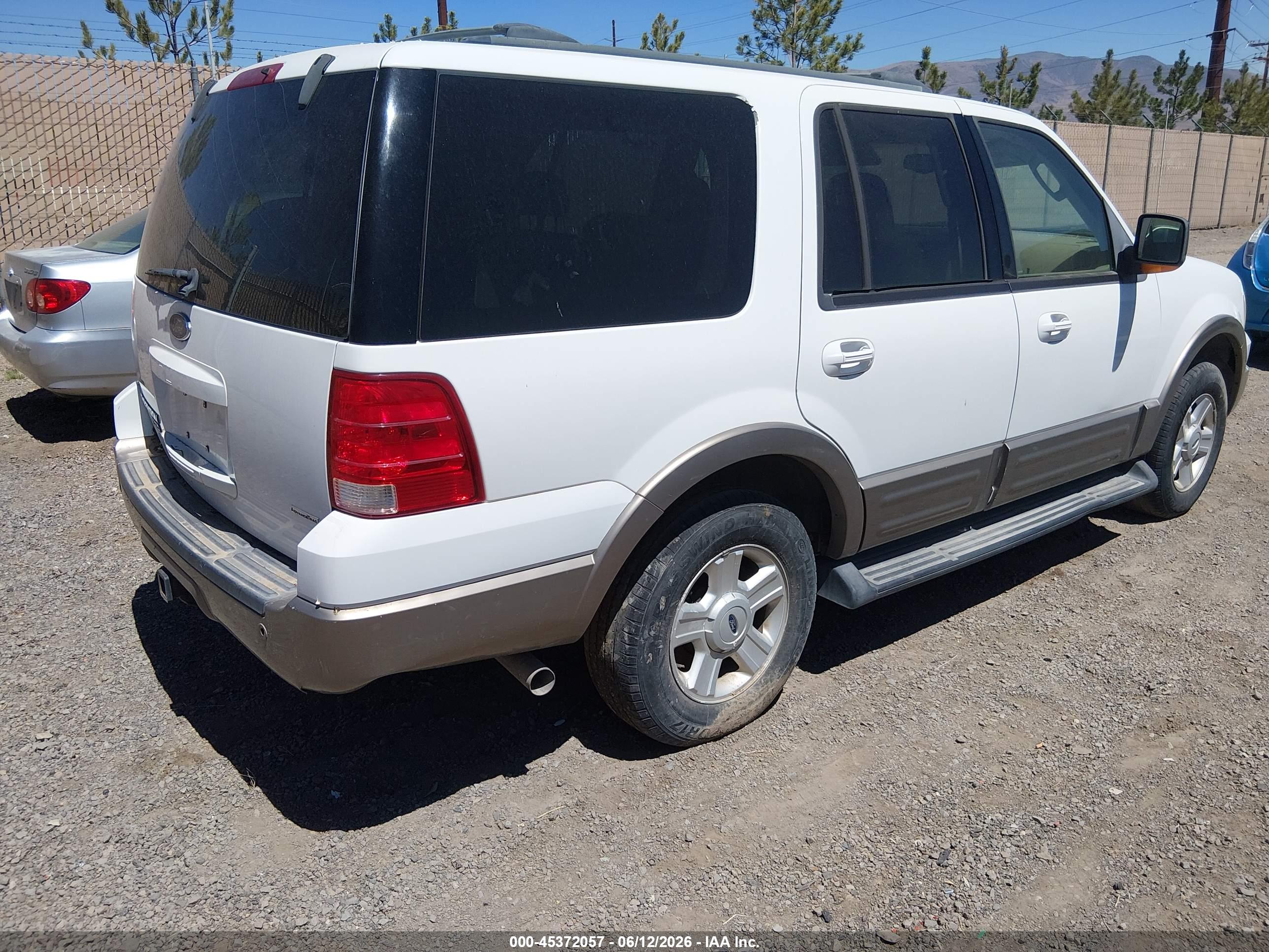 FORD EXPEDITION image 4