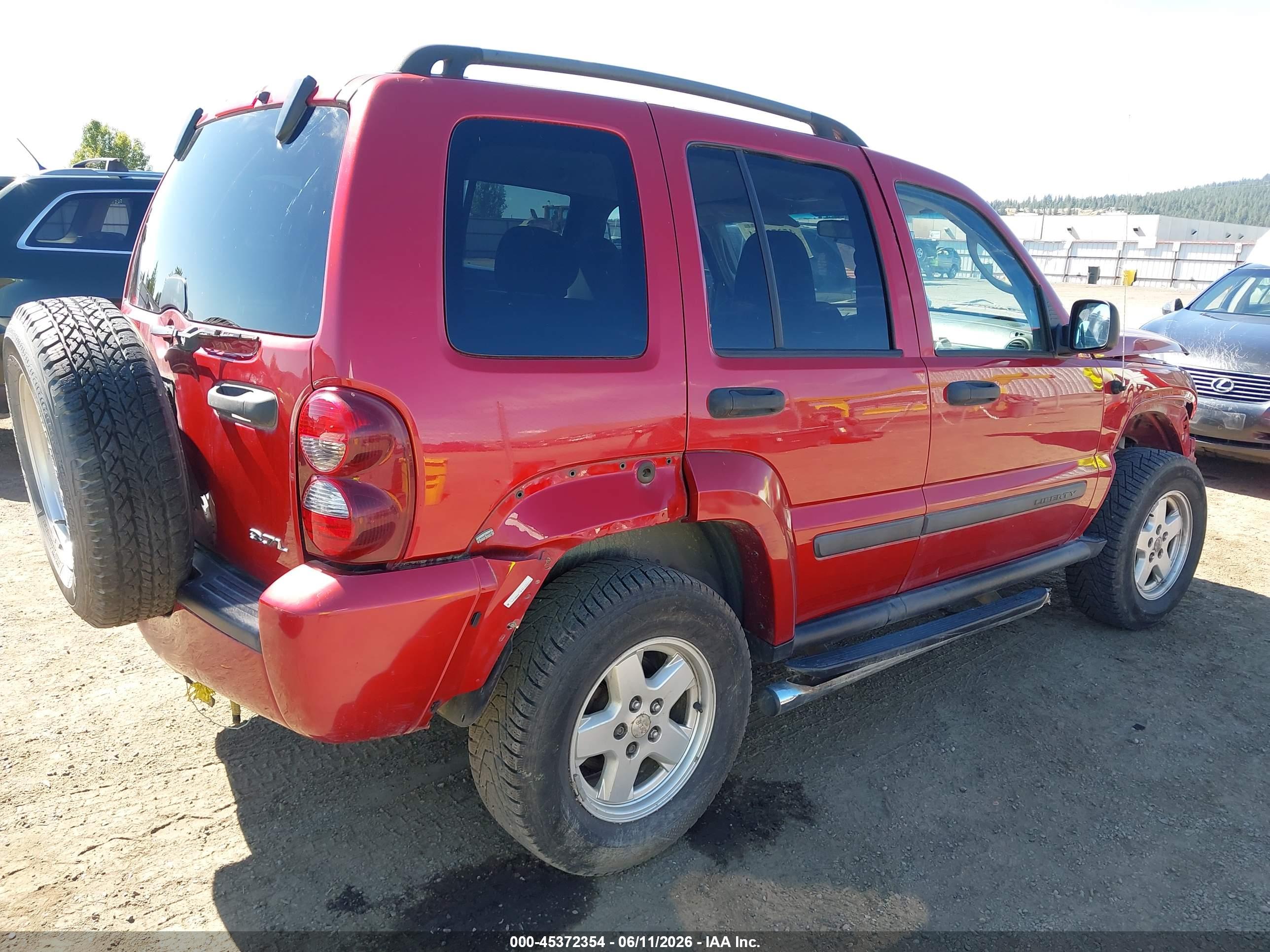 JEEP LIBERTY image 4