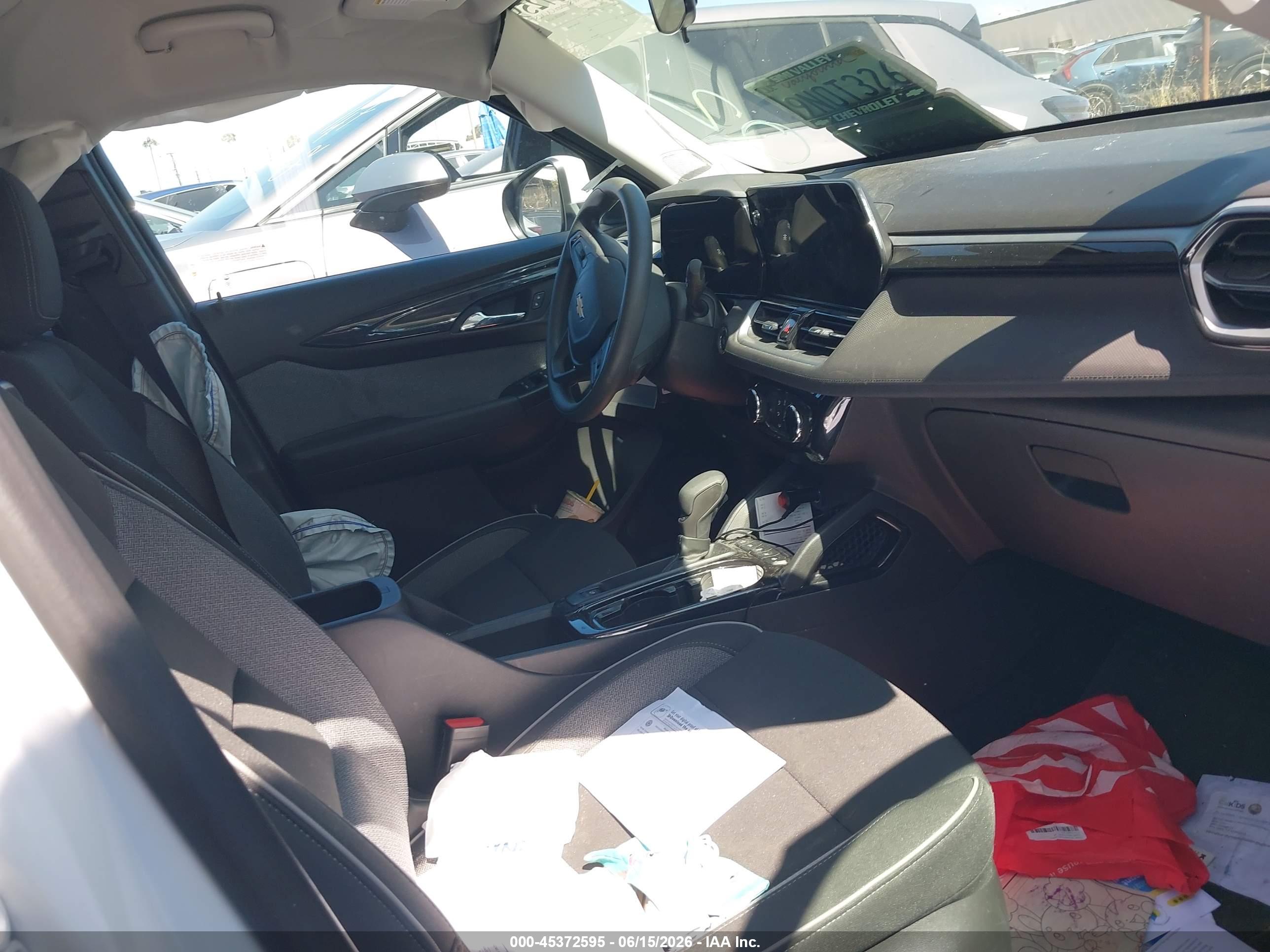 CHEVROLET TRAILBLAZER image 5