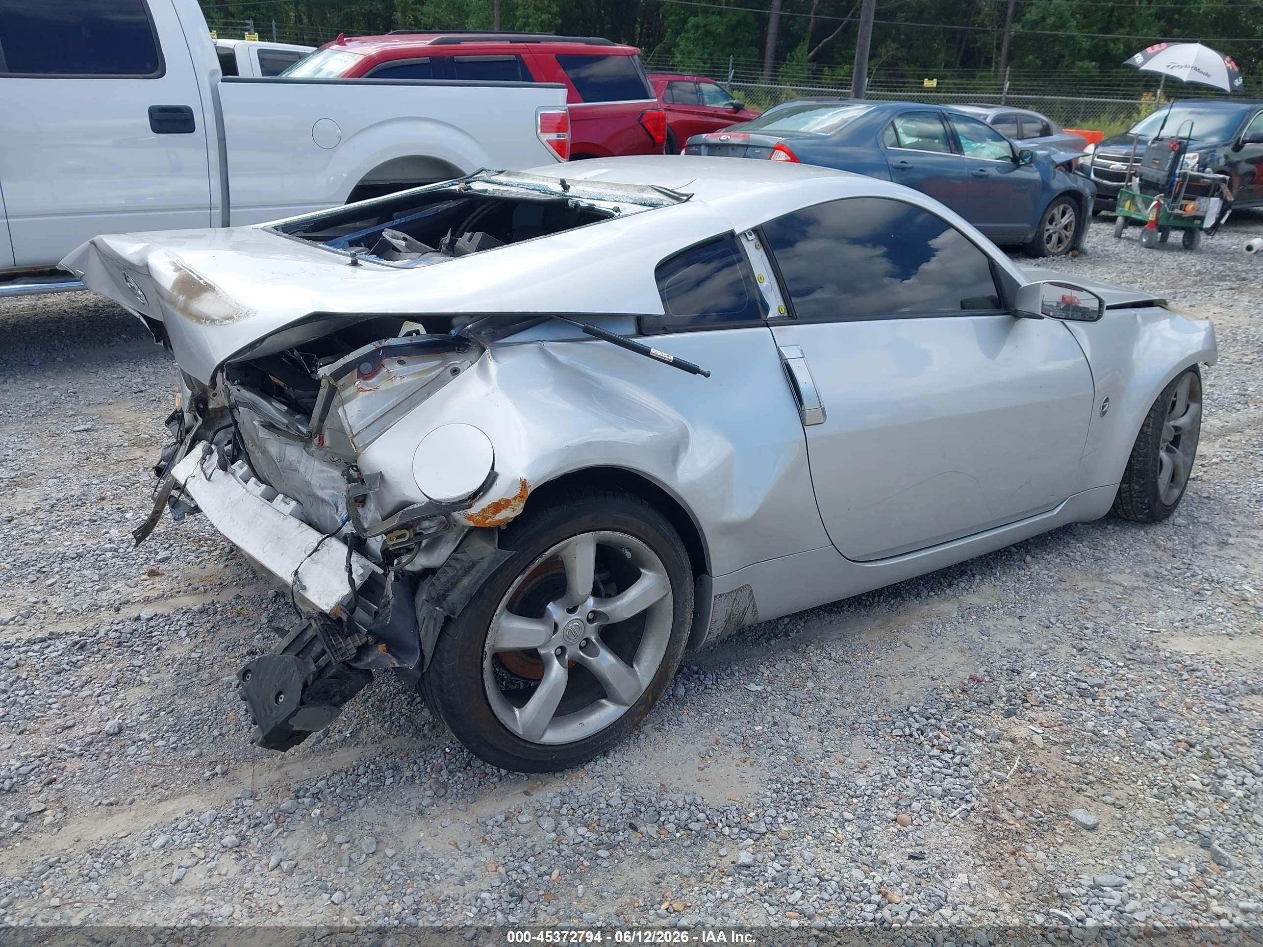 NISSAN 350Z image 4