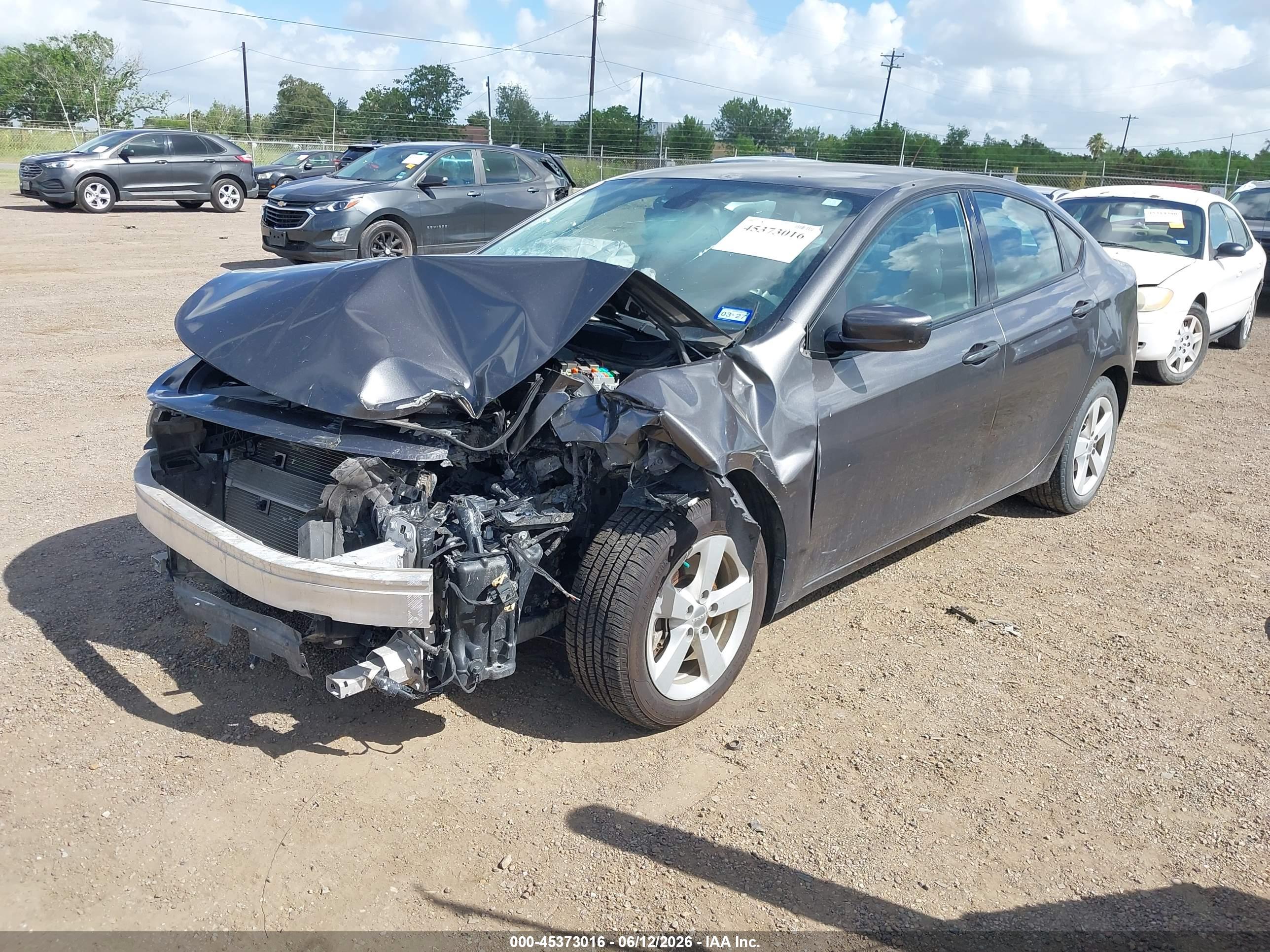 DODGE DART image 2