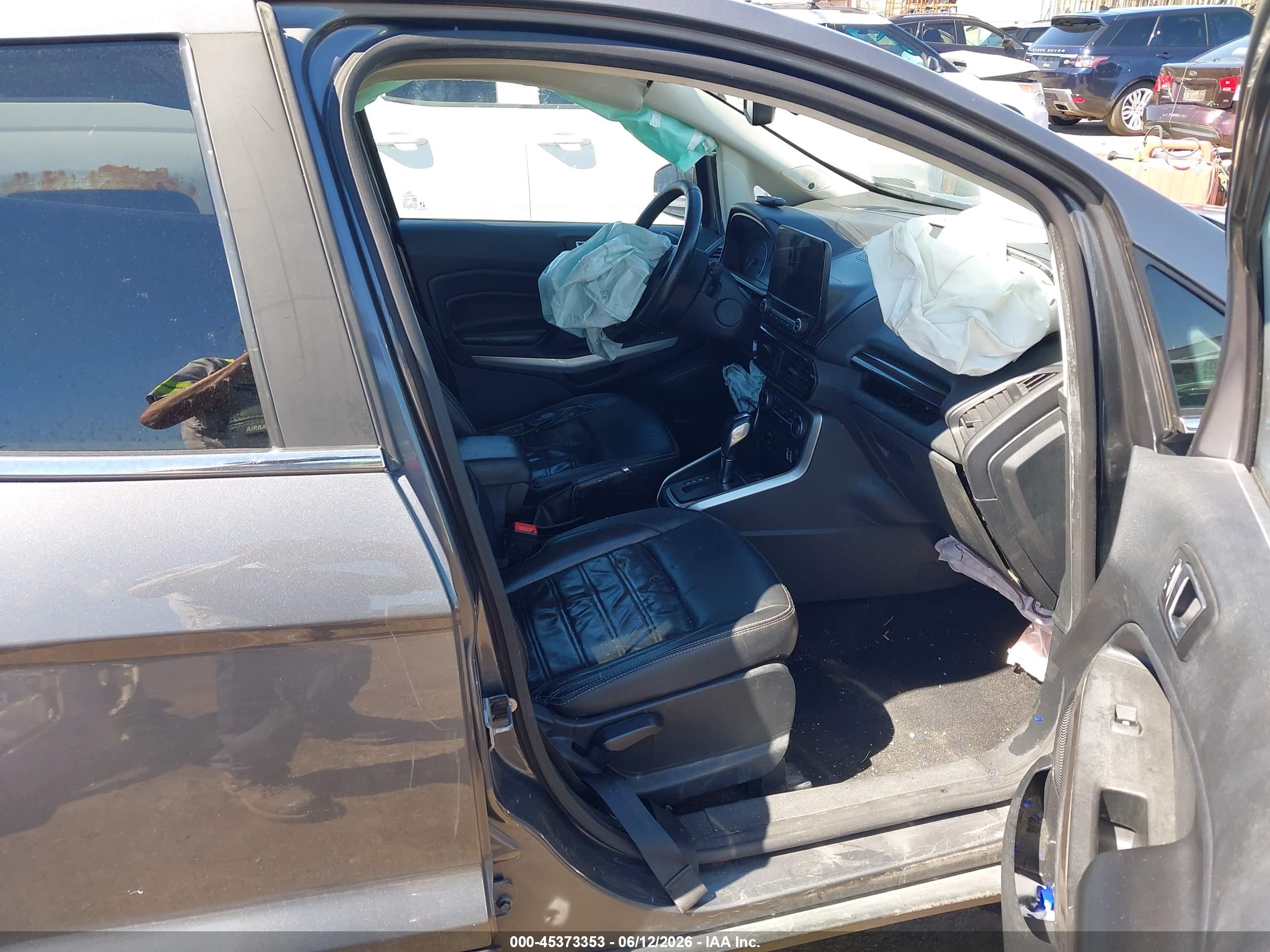 FORD ECOSPORT image 5