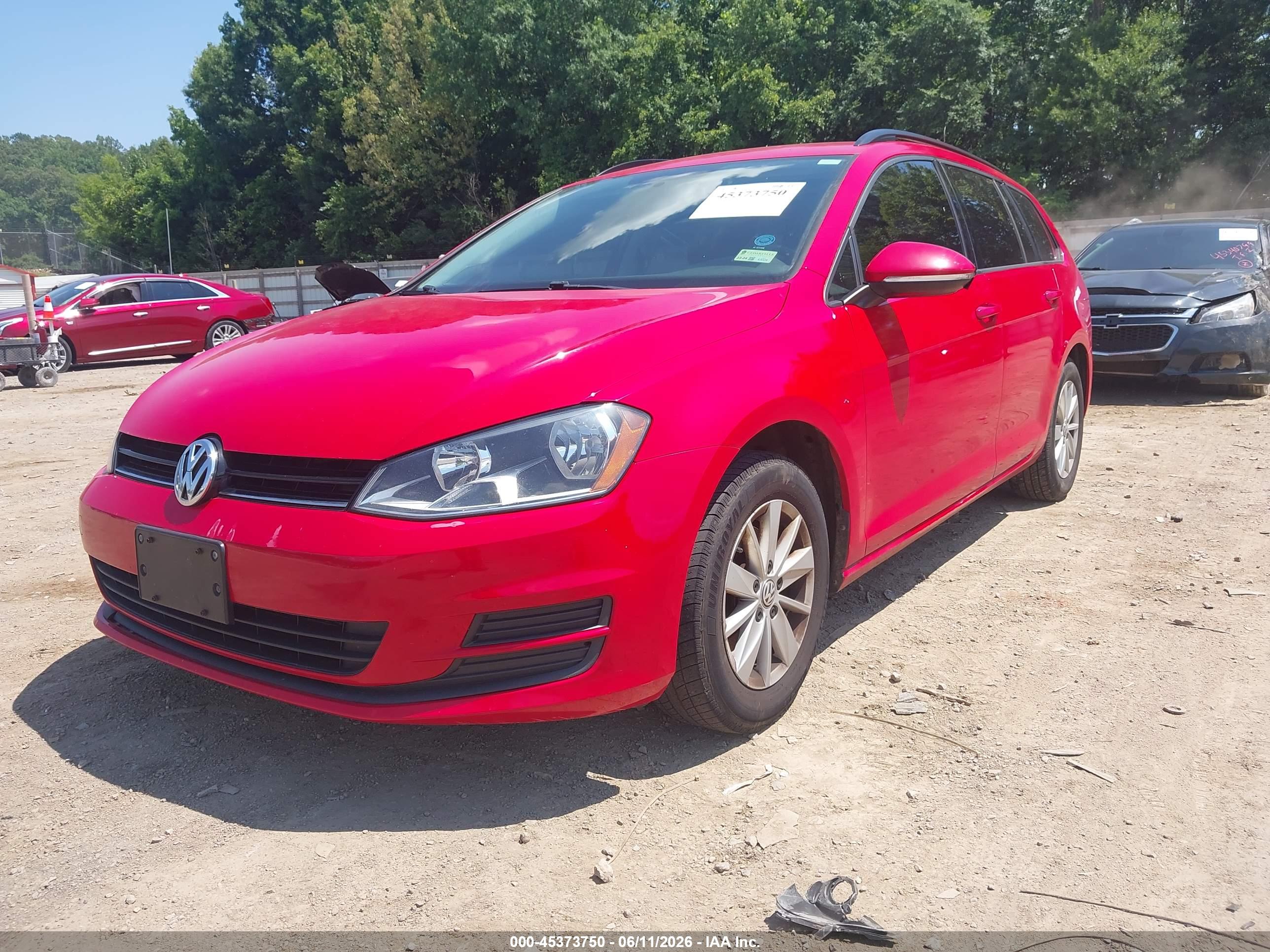 VOLKSWAGEN GOLF image 2