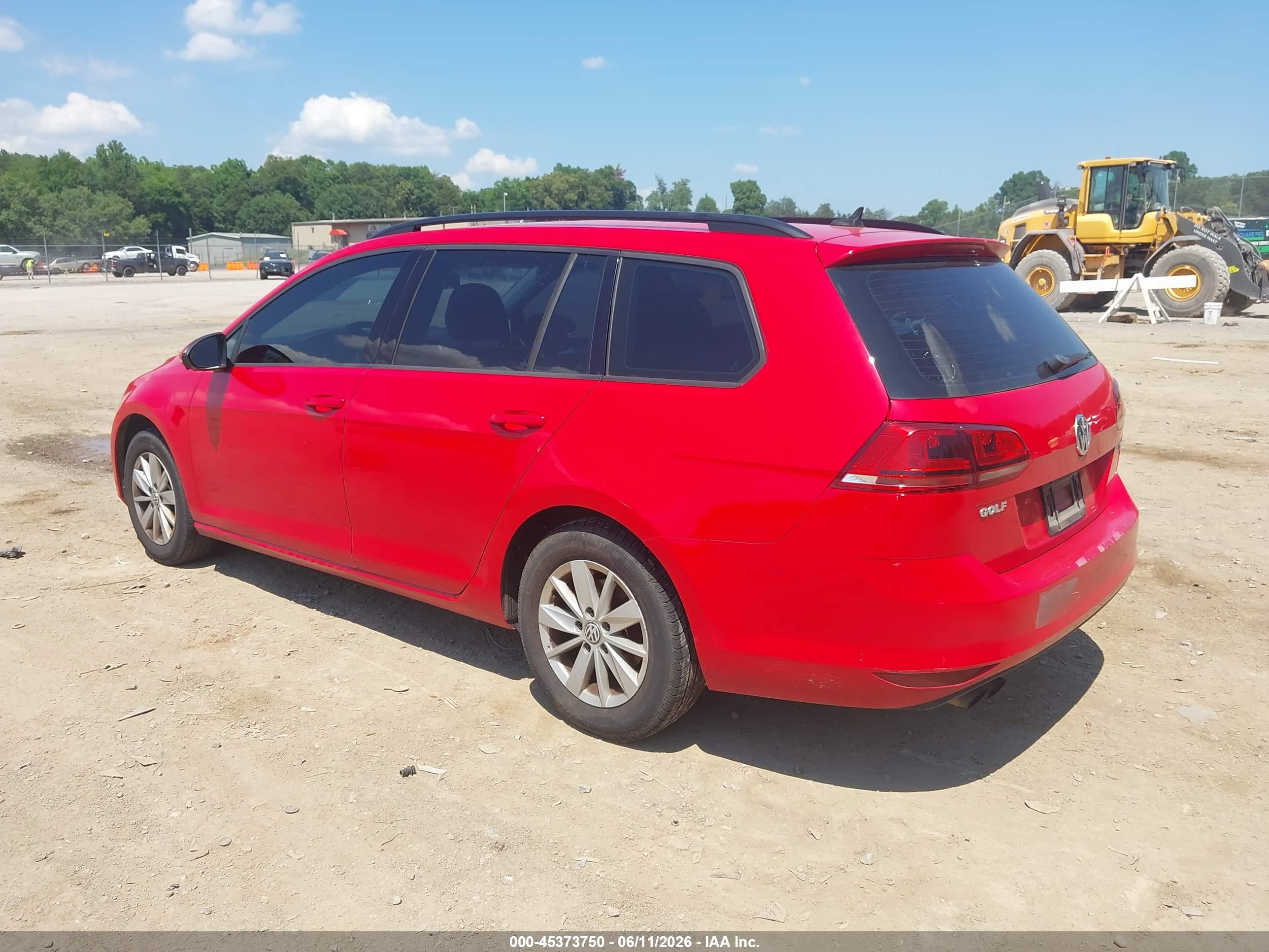 VOLKSWAGEN GOLF image 3