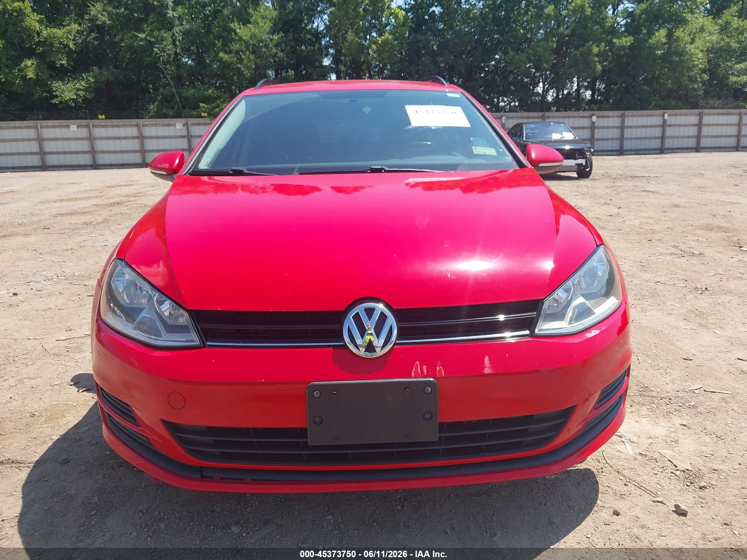 VOLKSWAGEN GOLF image 6