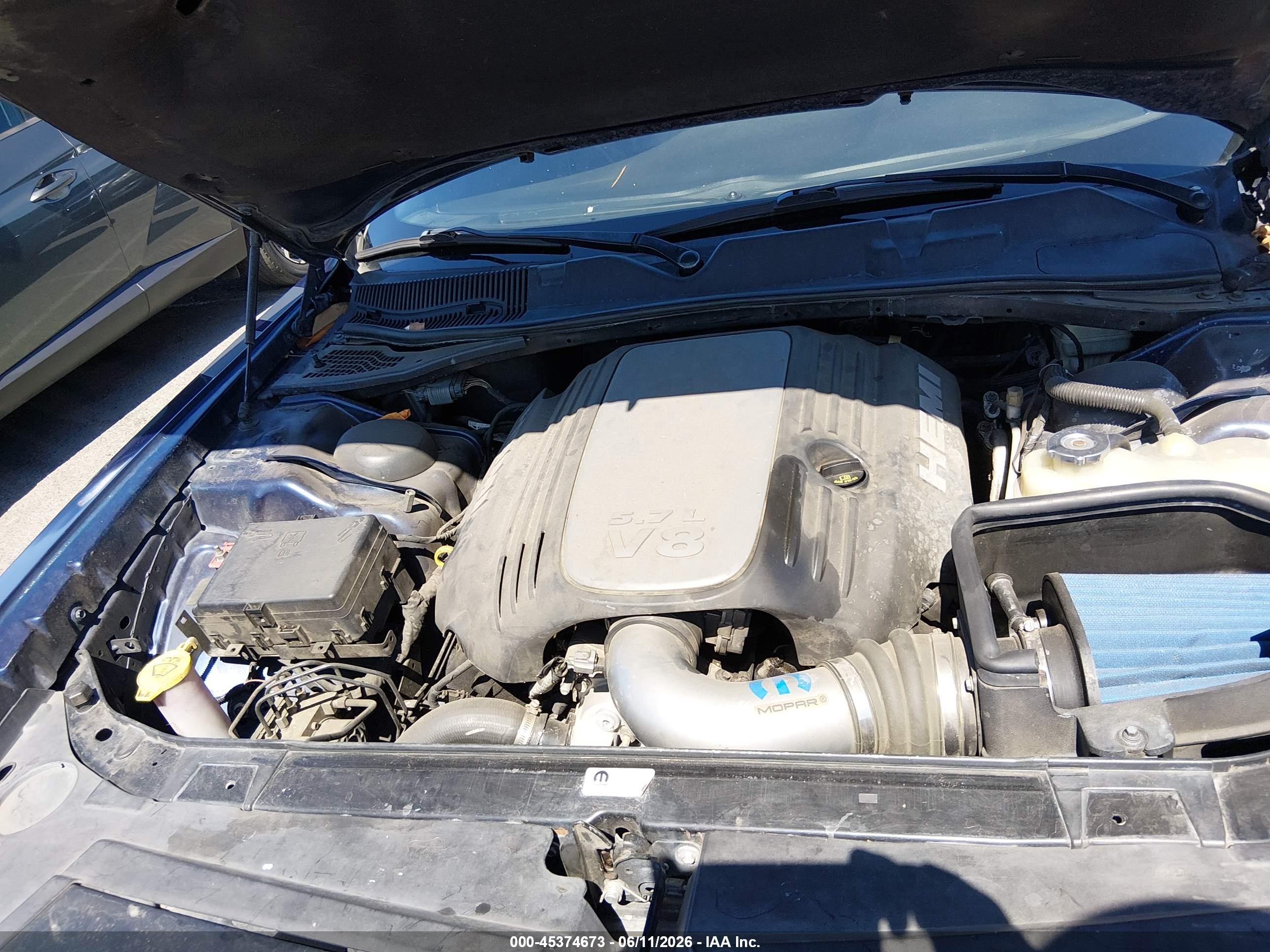 DODGE CHALLENGER image 10