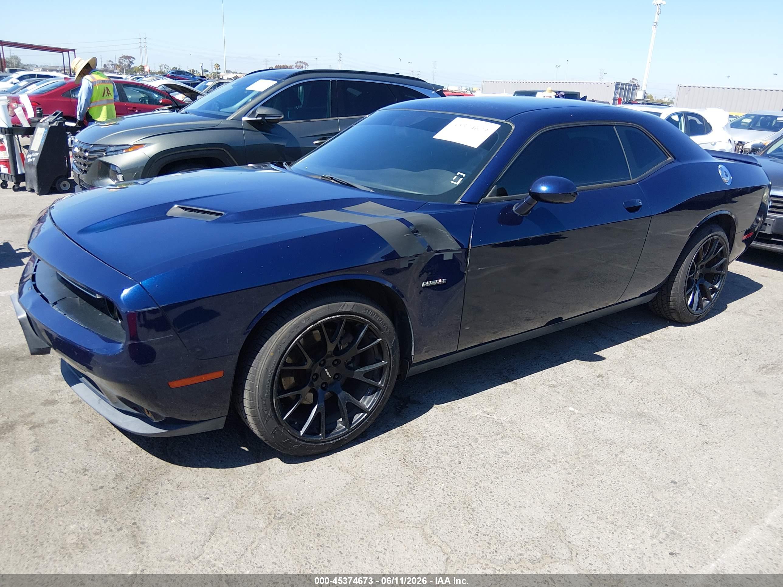 DODGE CHALLENGER image 2