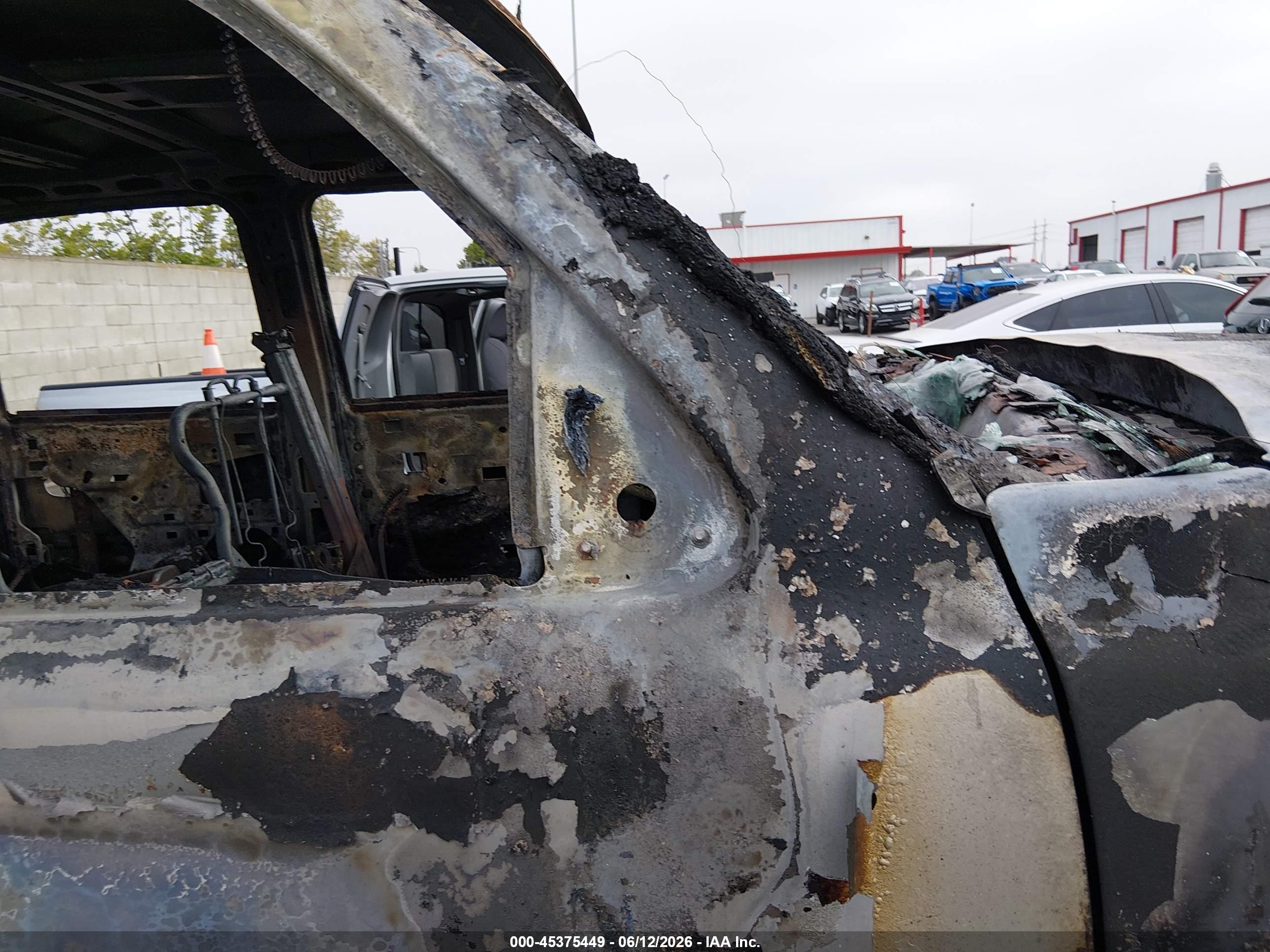 CHEVROLET AVALANCHE image 5
