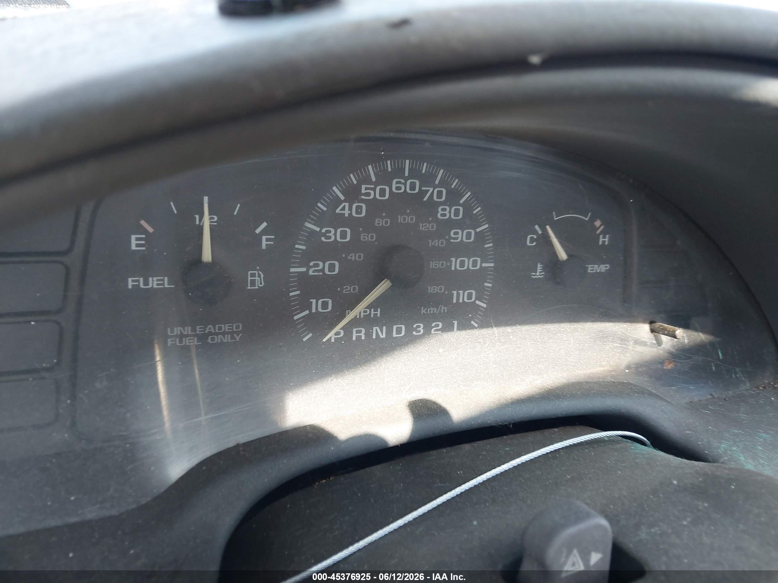 CHEVROLET CAVALIER image 7