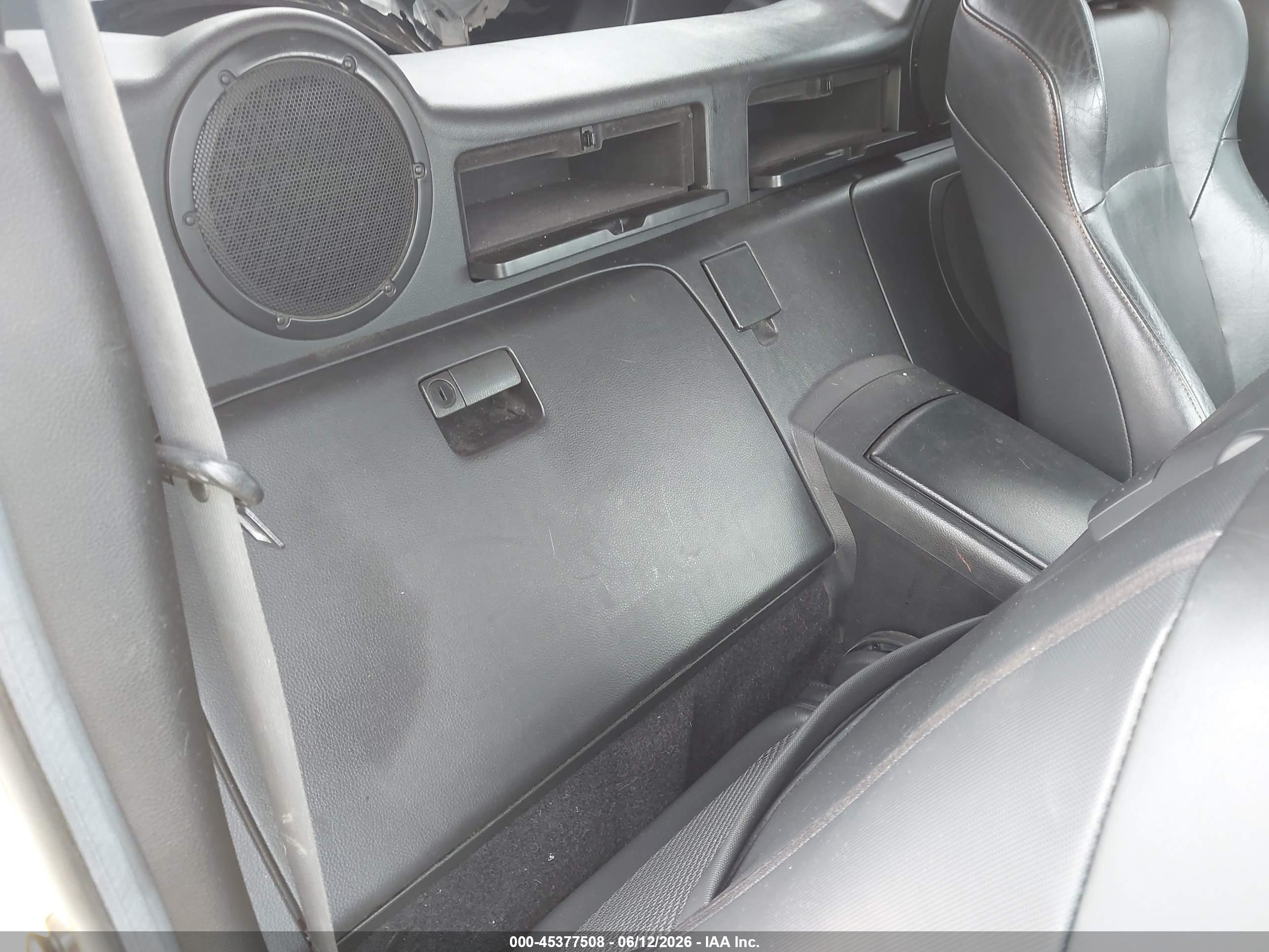 NISSAN 350Z image 8