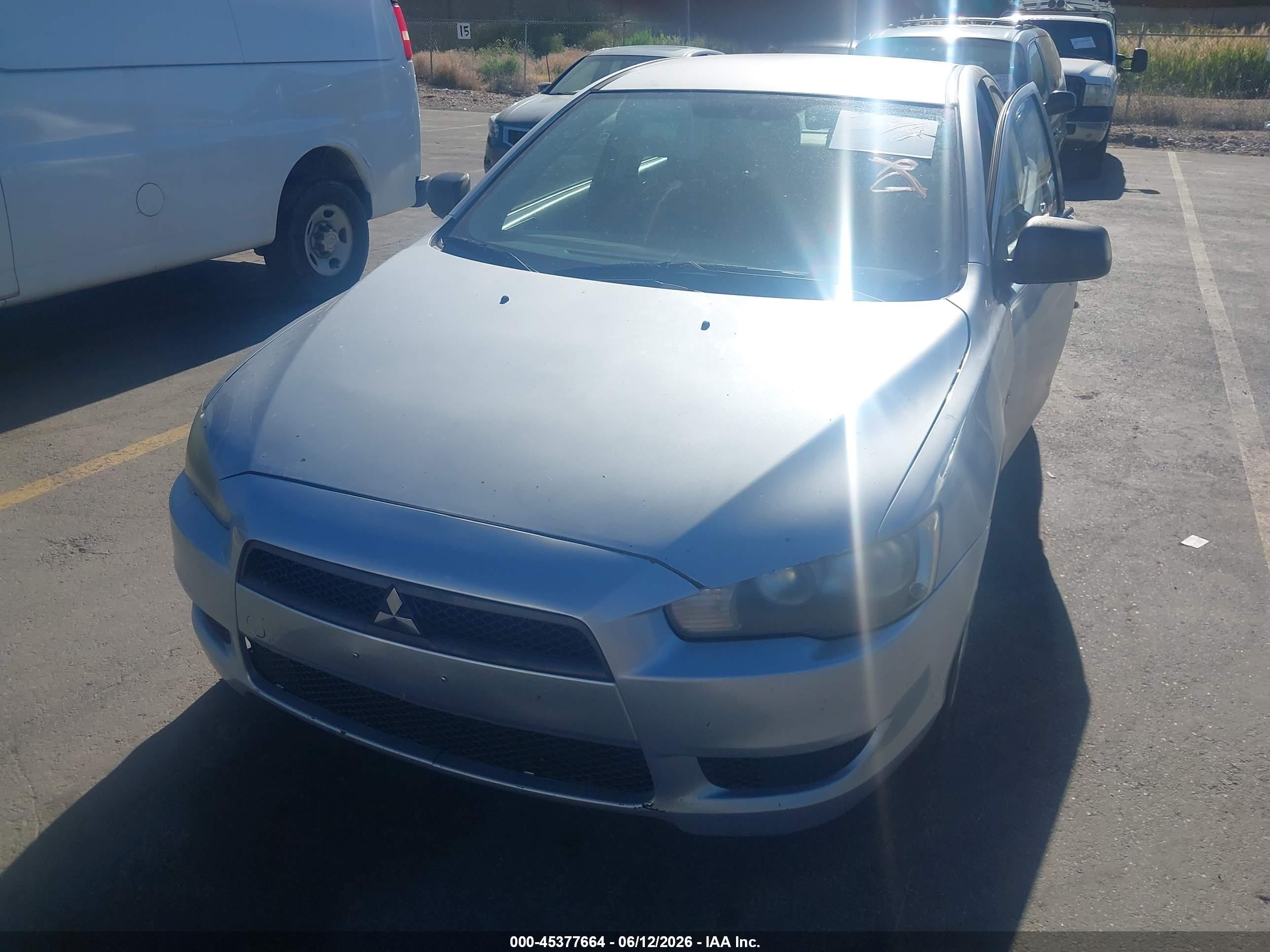 MITSUBISHI LANCER image 6