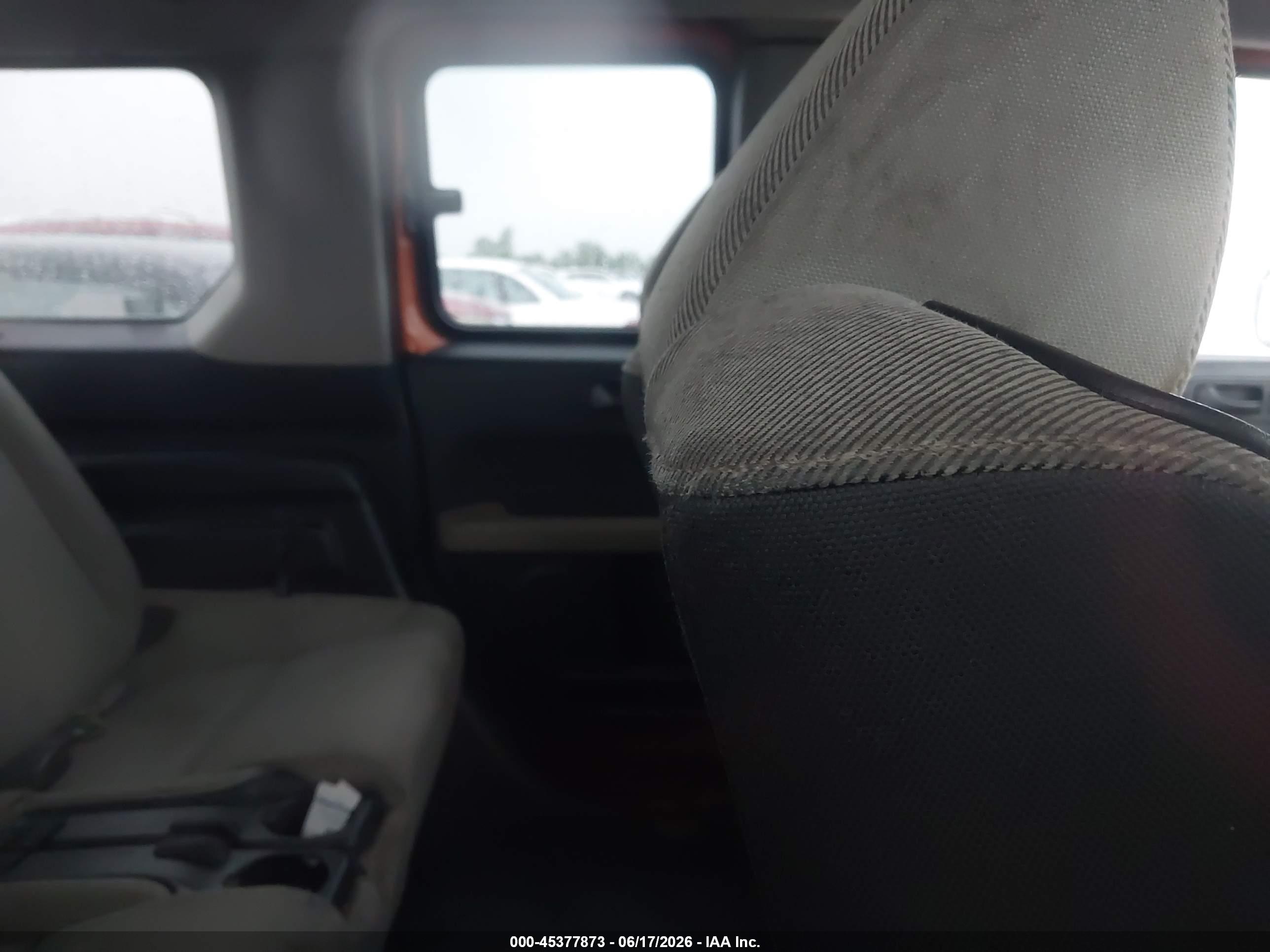 HONDA ELEMENT image 8