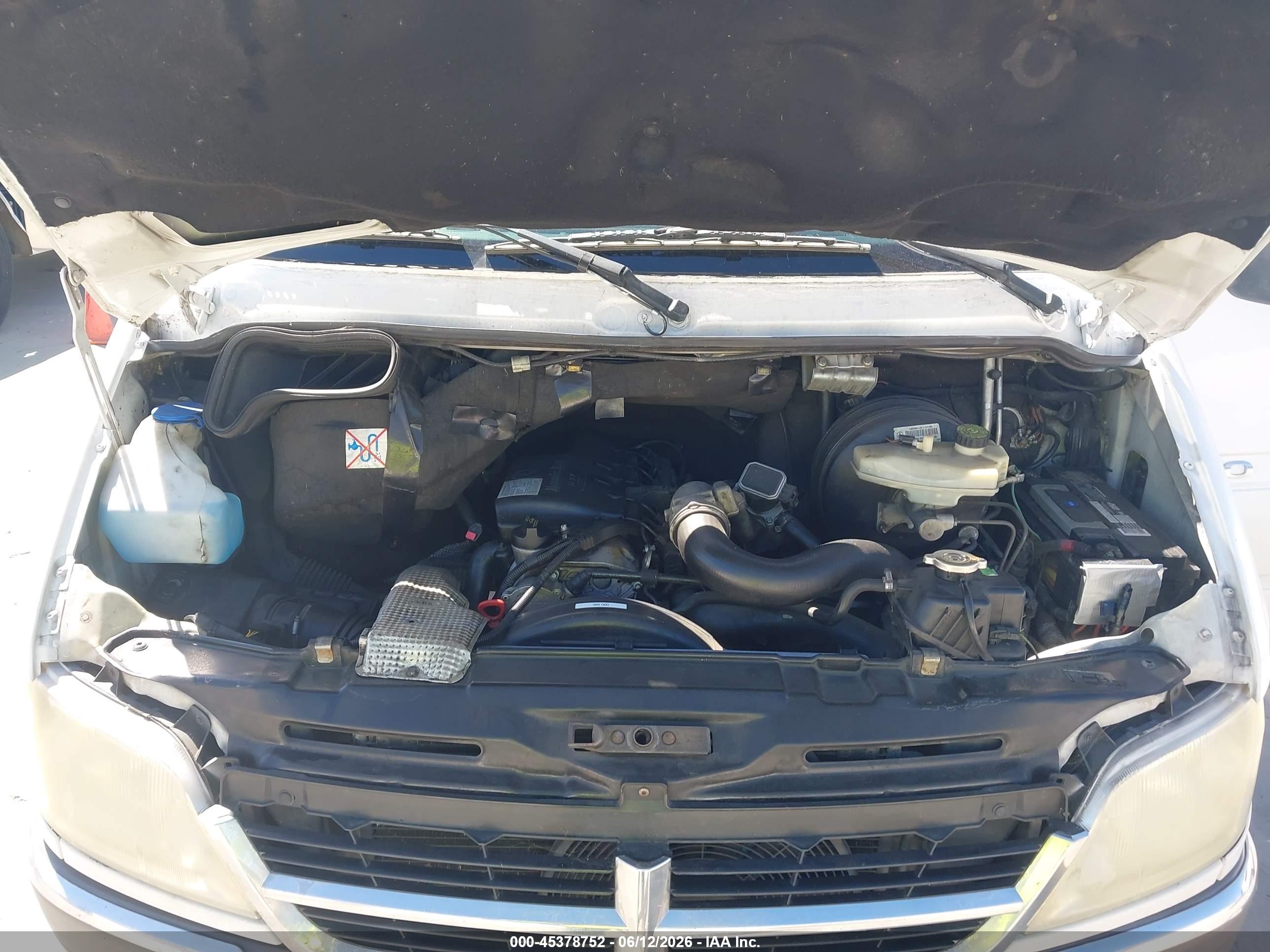 DODGE SPRINTER image 10
