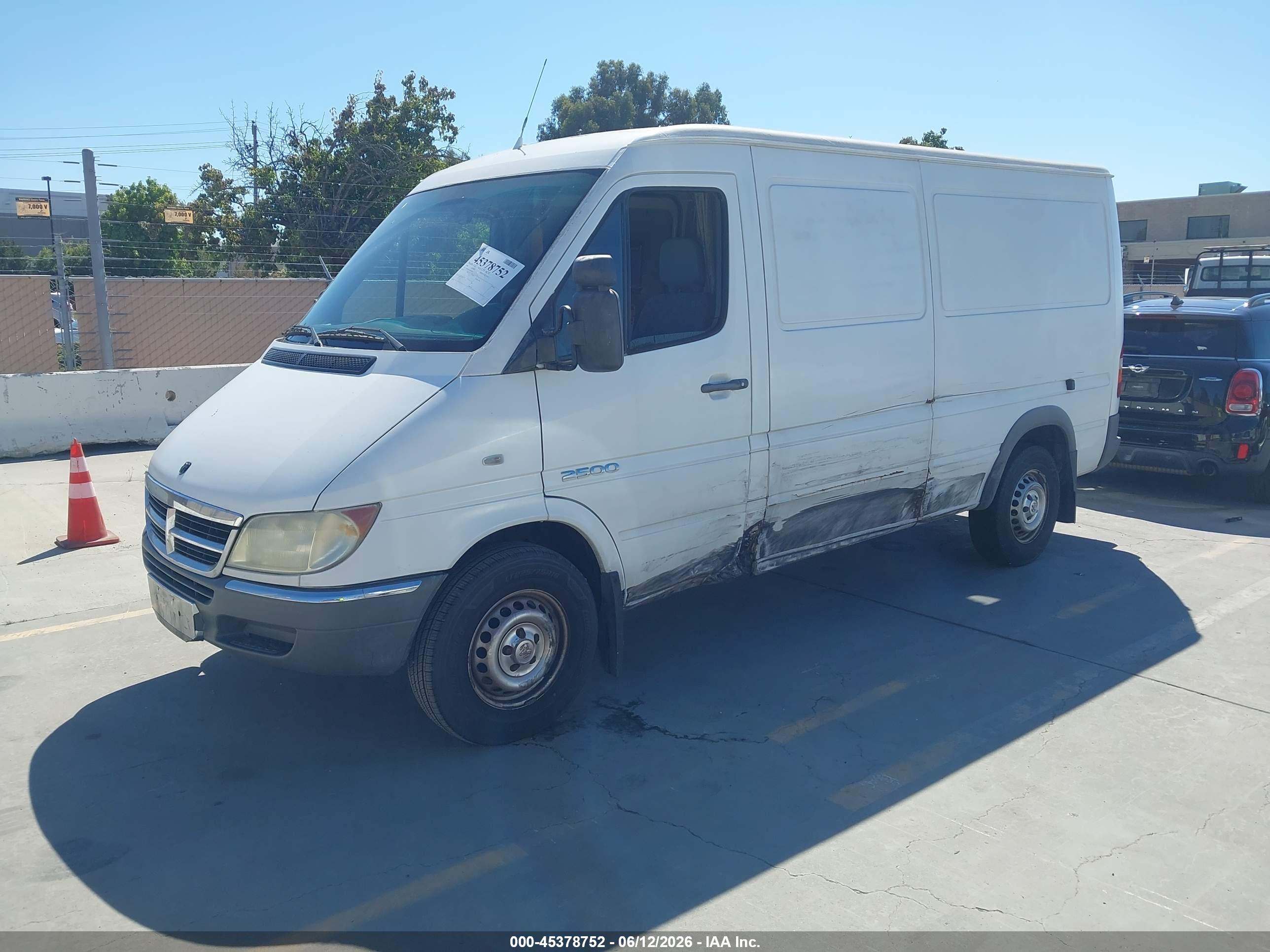 DODGE SPRINTER image 2