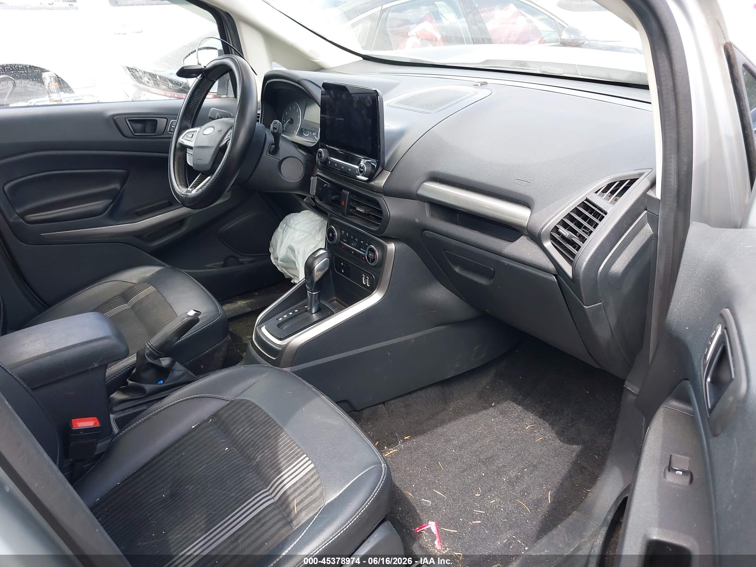 FORD ECOSPORT image 5