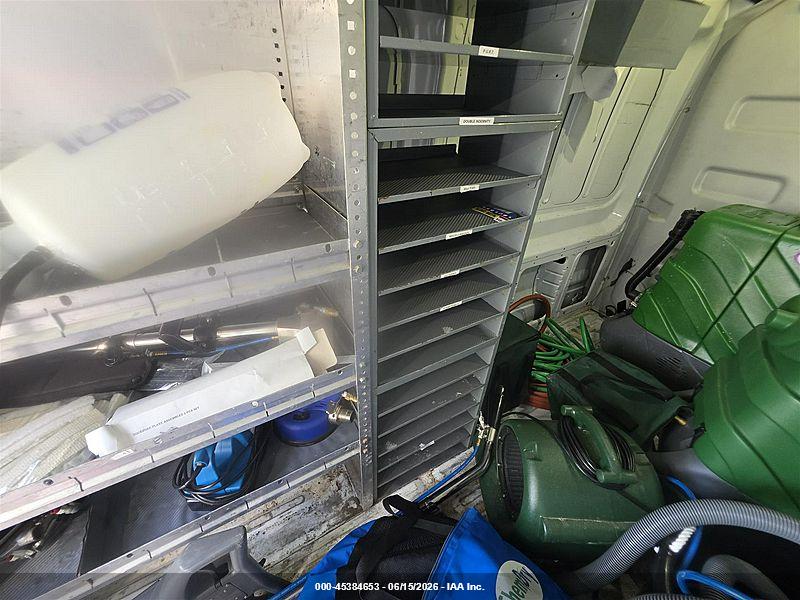 FORD TRANSIT-250 image 10