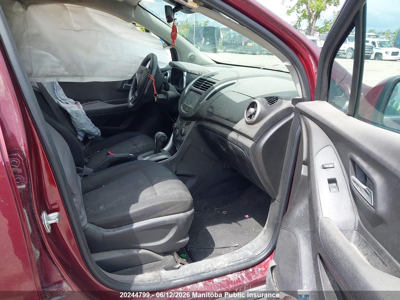 CHEVROLET TRAX image 5
