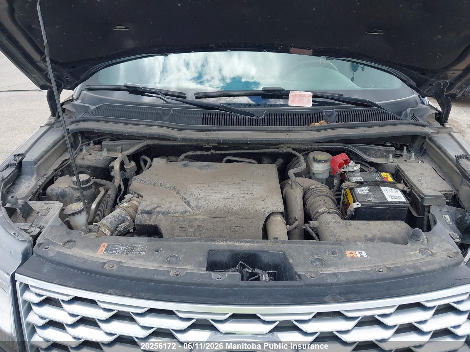 FORD EXPLORER image 10
