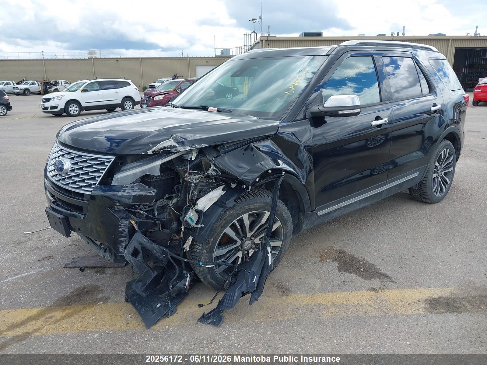 FORD EXPLORER image 2