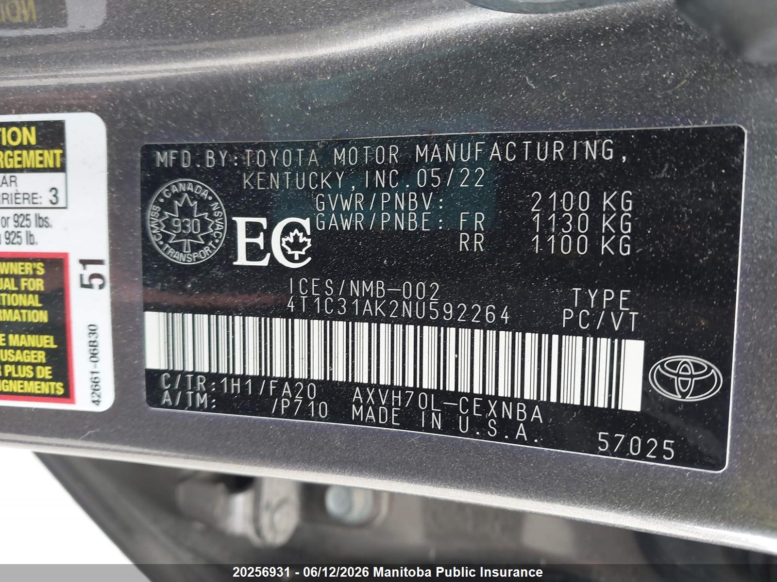 TOYOTA CAMRY image 9