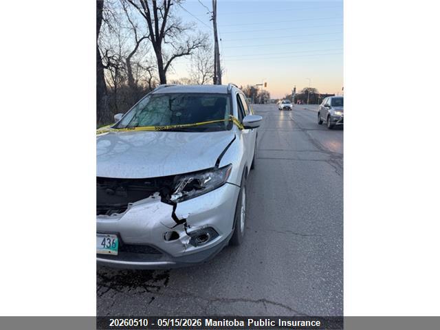 NISSAN ROGUE image 8