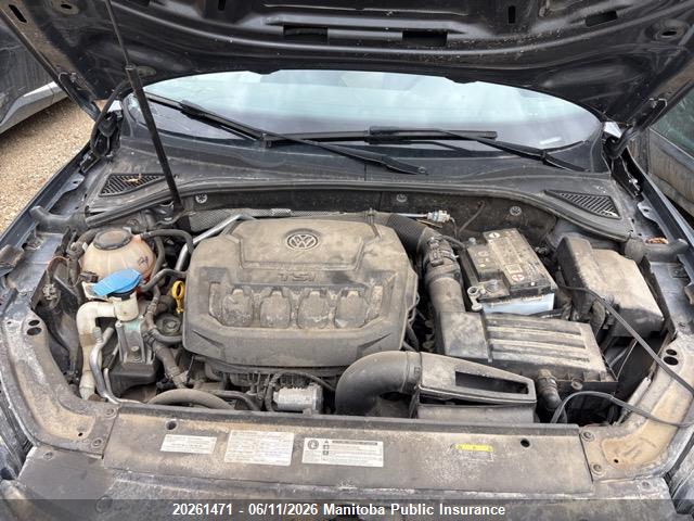 VOLKSWAGEN PASSAT image 10