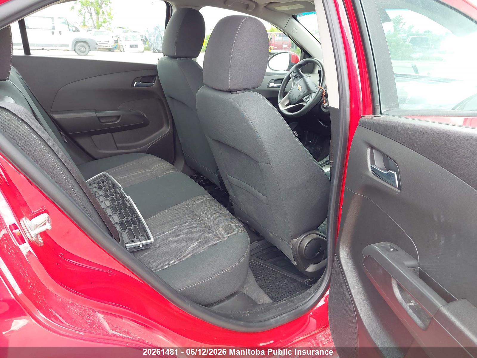 CHEVROLET SONIC image 8
