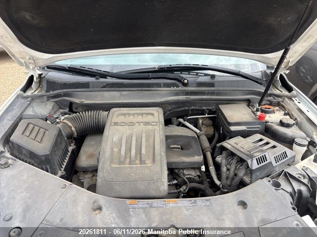 CHEVROLET EQUINOX image 10