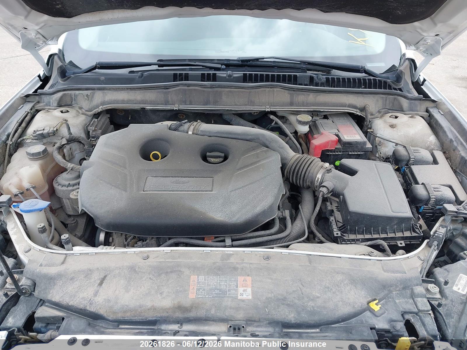 FORD FUSION image 10