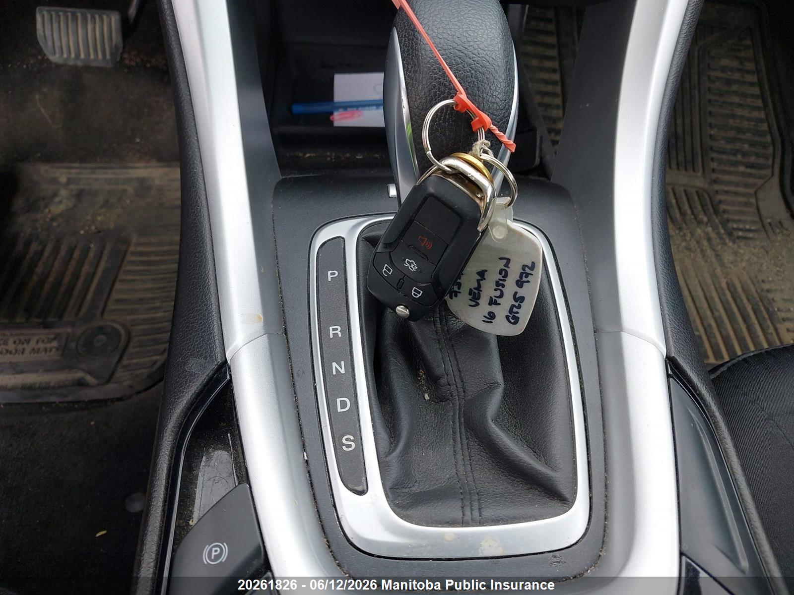FORD FUSION image 11