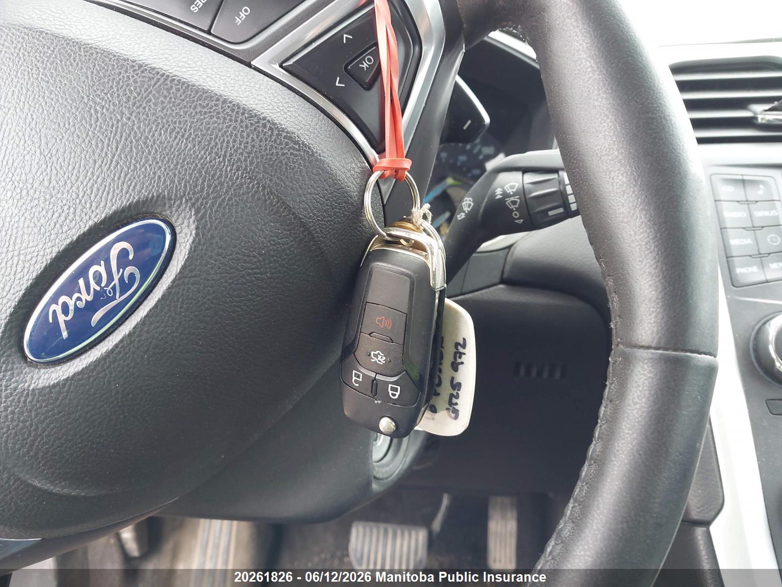 FORD FUSION image 7