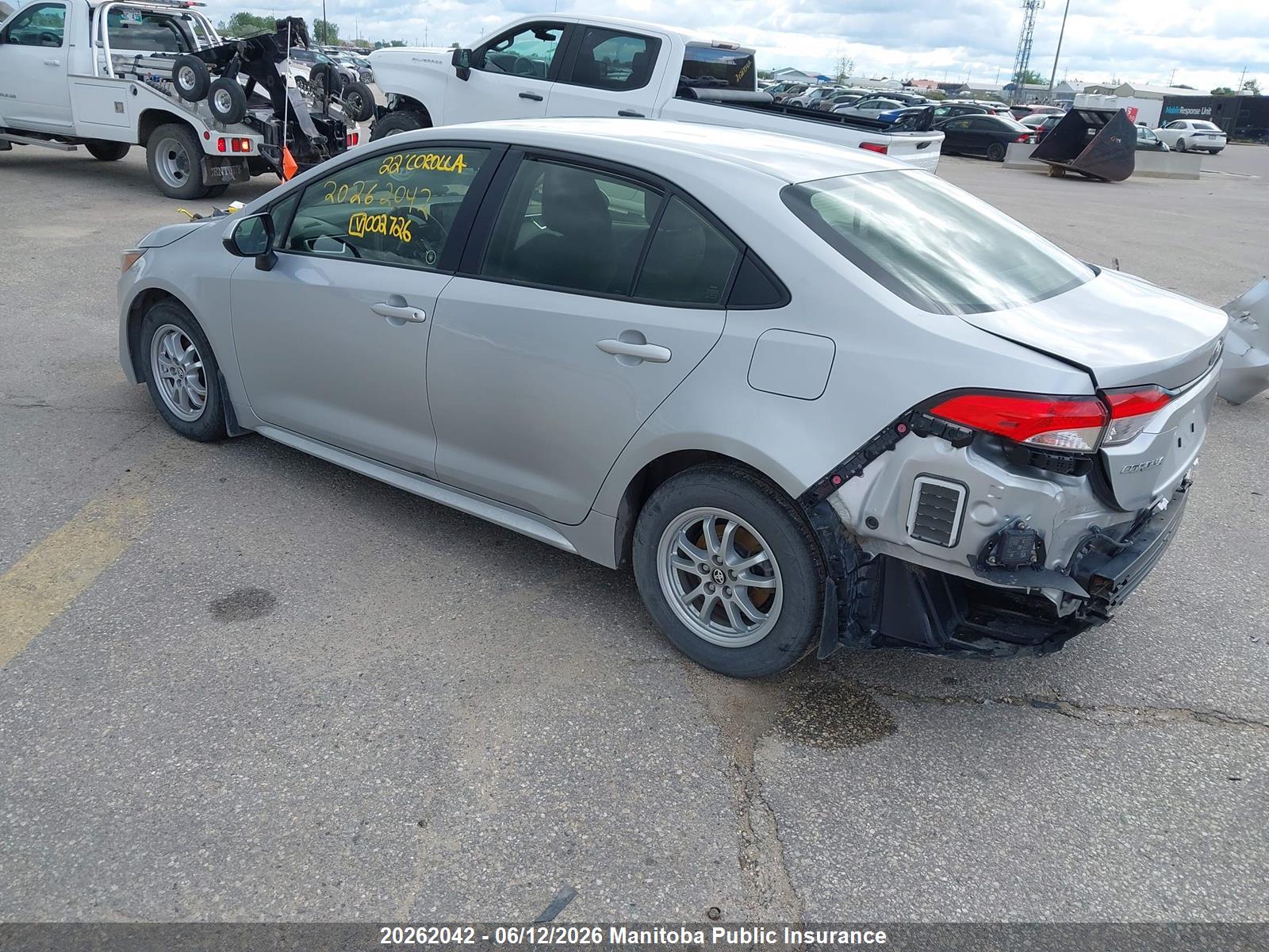 TOYOTA COROLLA image 3