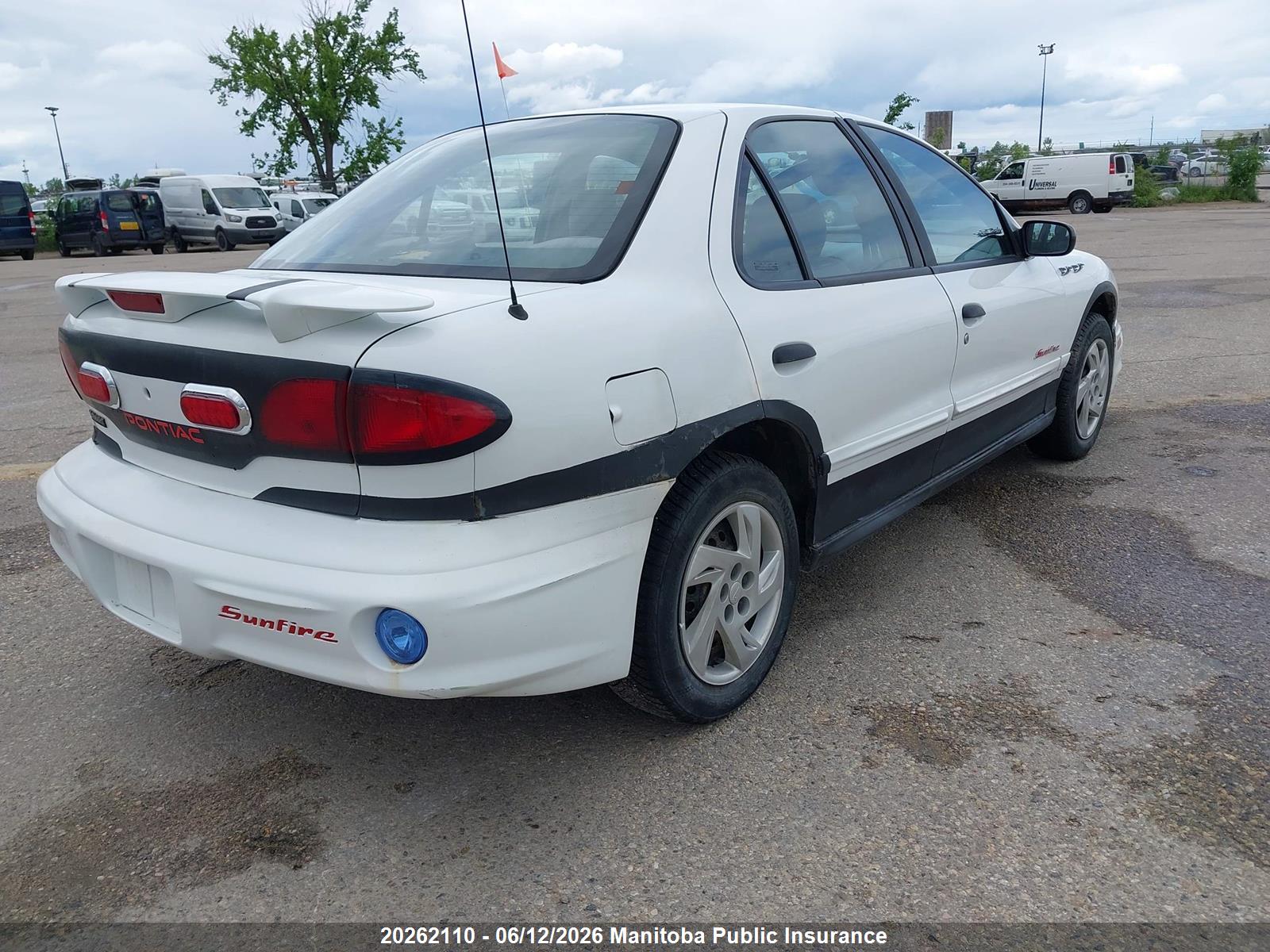 PONTIAC SUNFIRE image 4