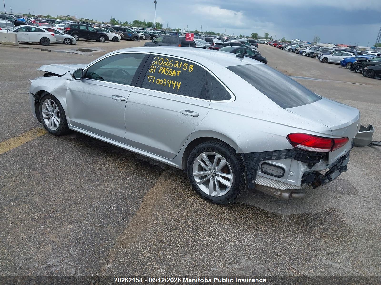 VOLKSWAGEN PASSAT image 3