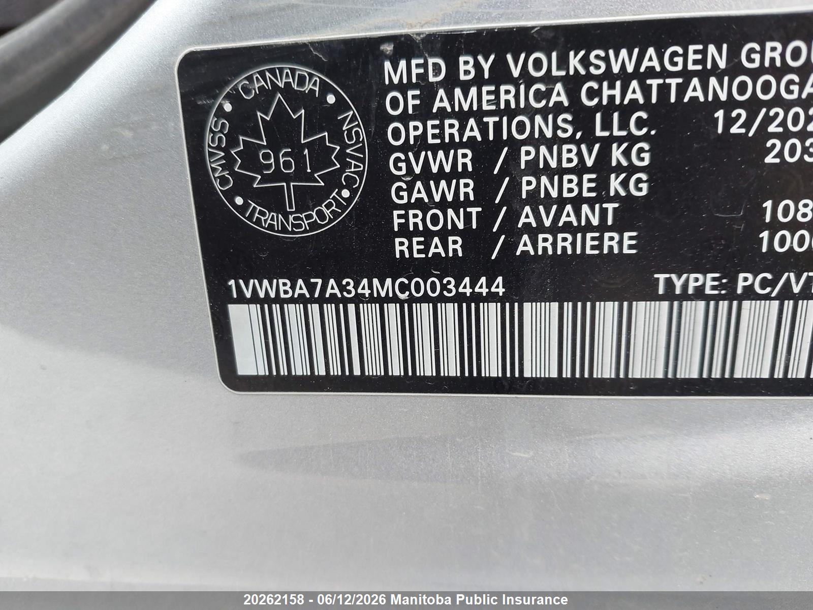 VOLKSWAGEN PASSAT image 9