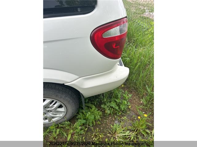 DODGE CARAVAN image 4