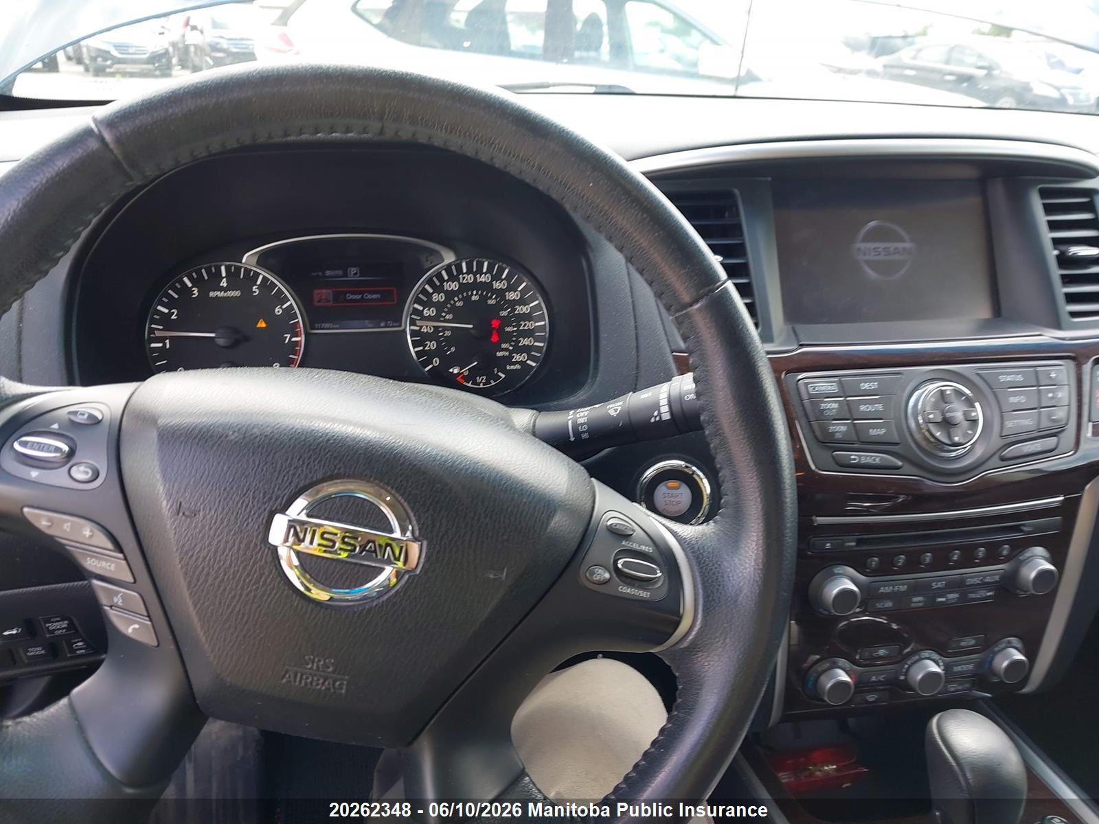 NISSAN PATHFINDER image 7