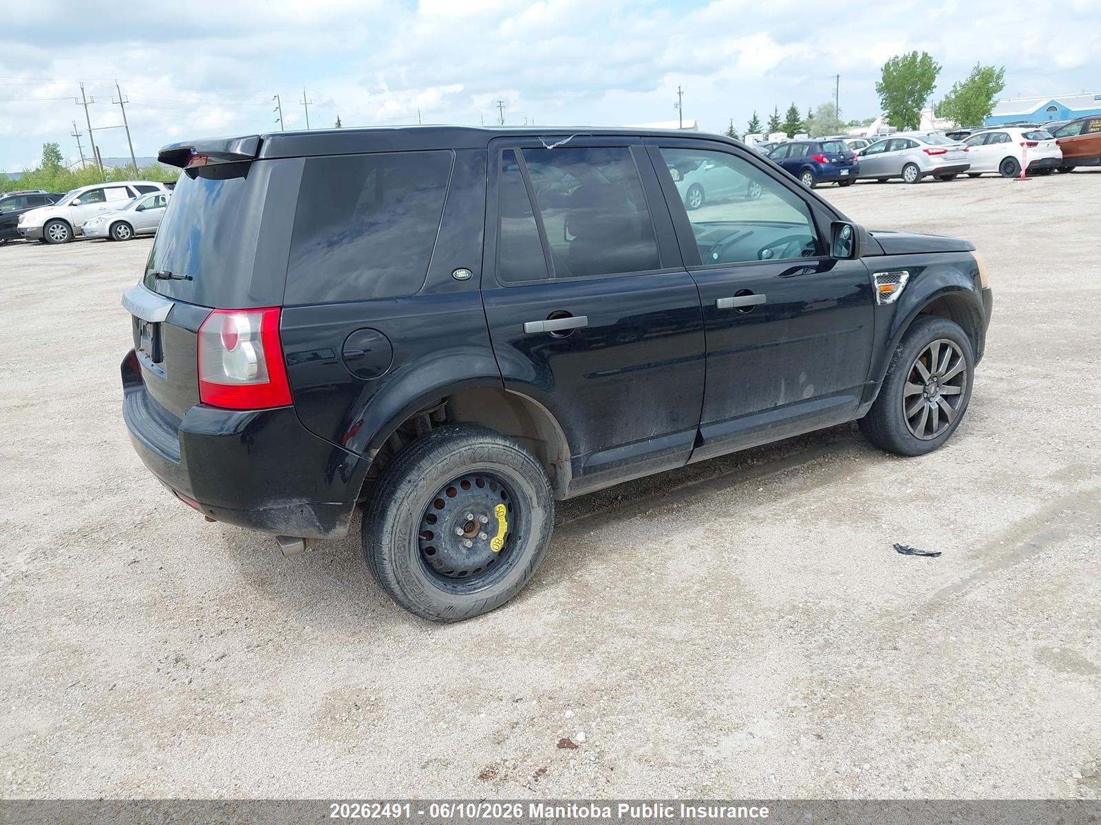 LAND ROVER image 4