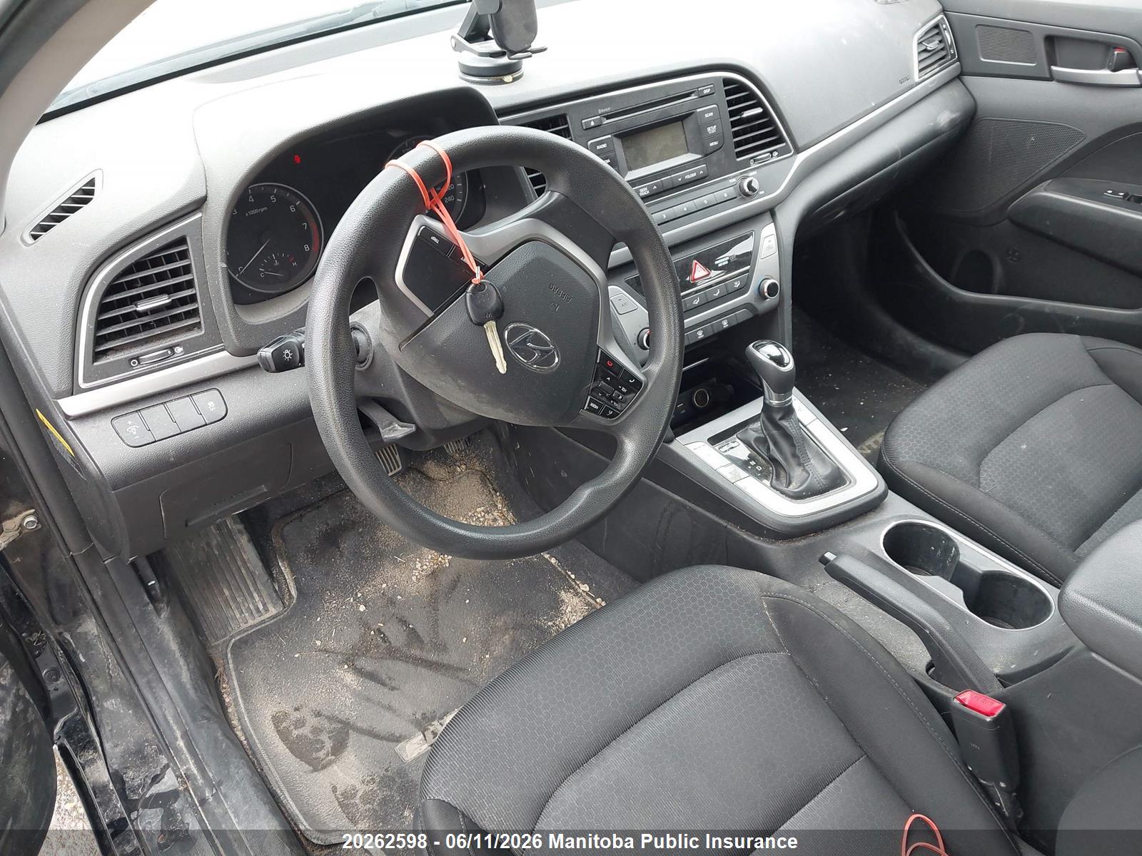 HYUNDAI ELANTRA image 11
