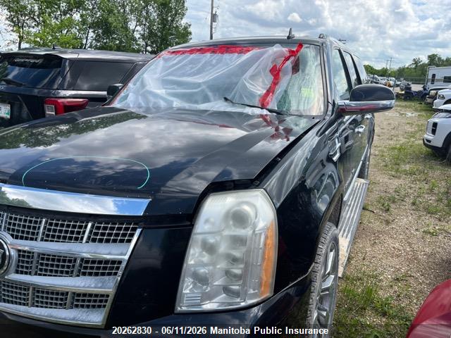 CADILLAC ESCALADE image 2