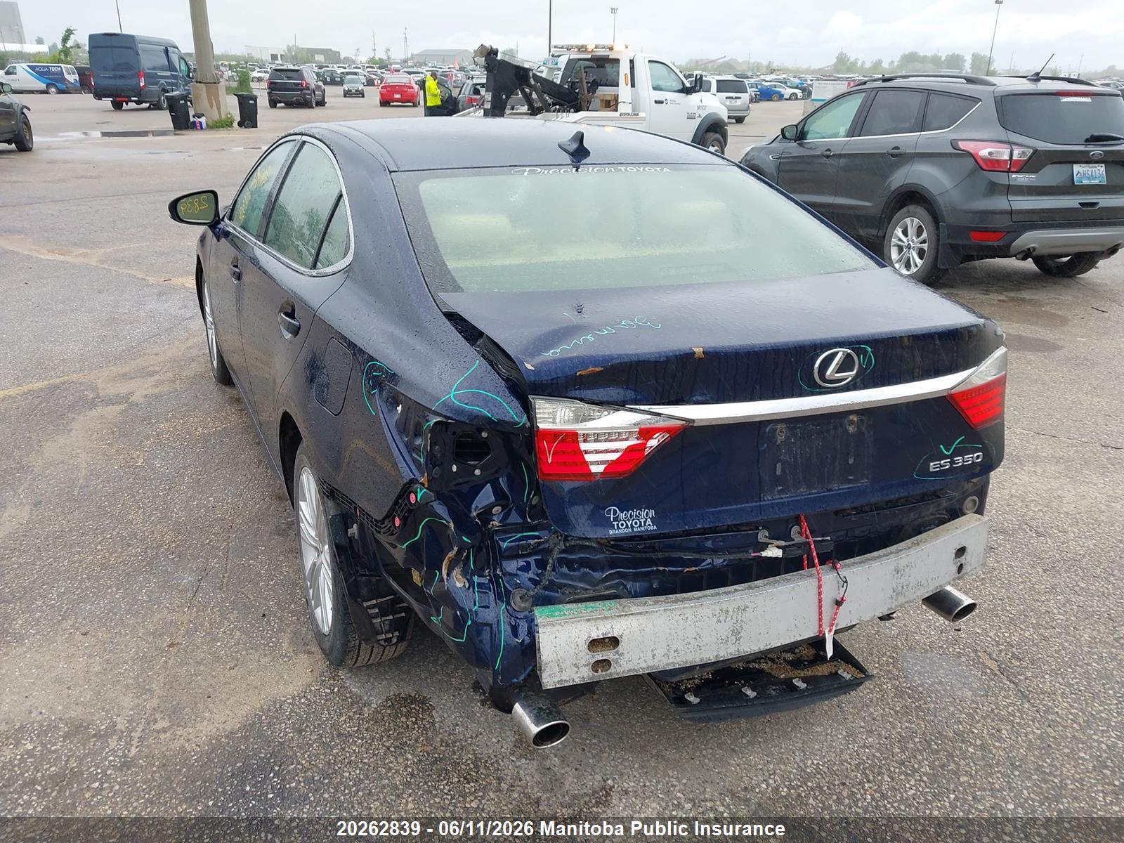 LEXUS ES image 6