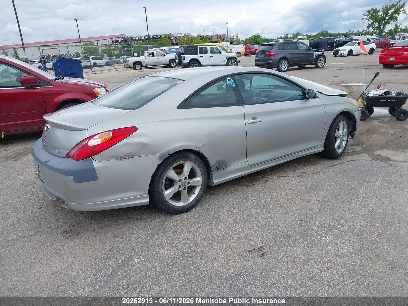 TOYOTA CAMRY image 4