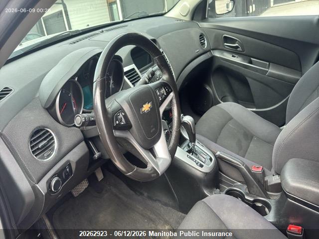 CHEVROLET CRUZE image 5